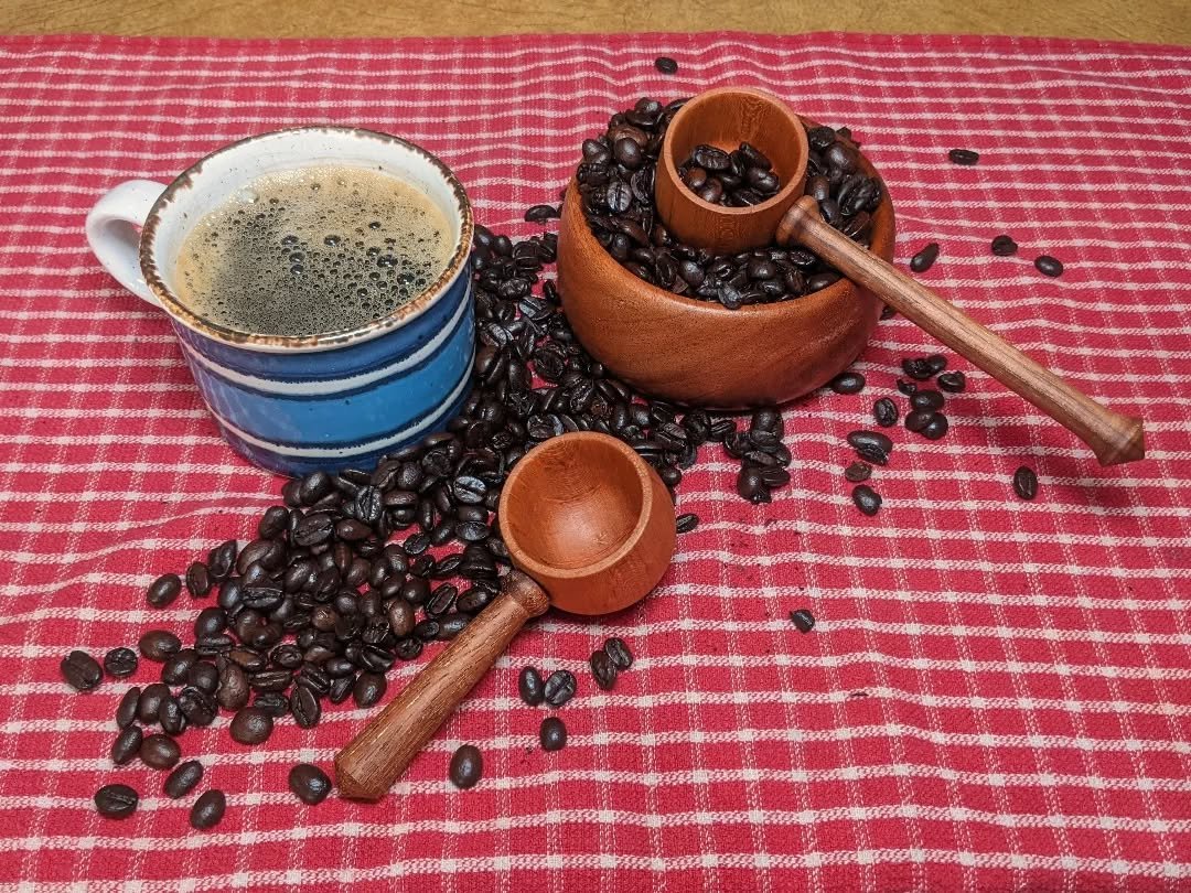 Freshly turned, freshly brewed ☕ 
Hand-turned wooden coffee scoops and bowl