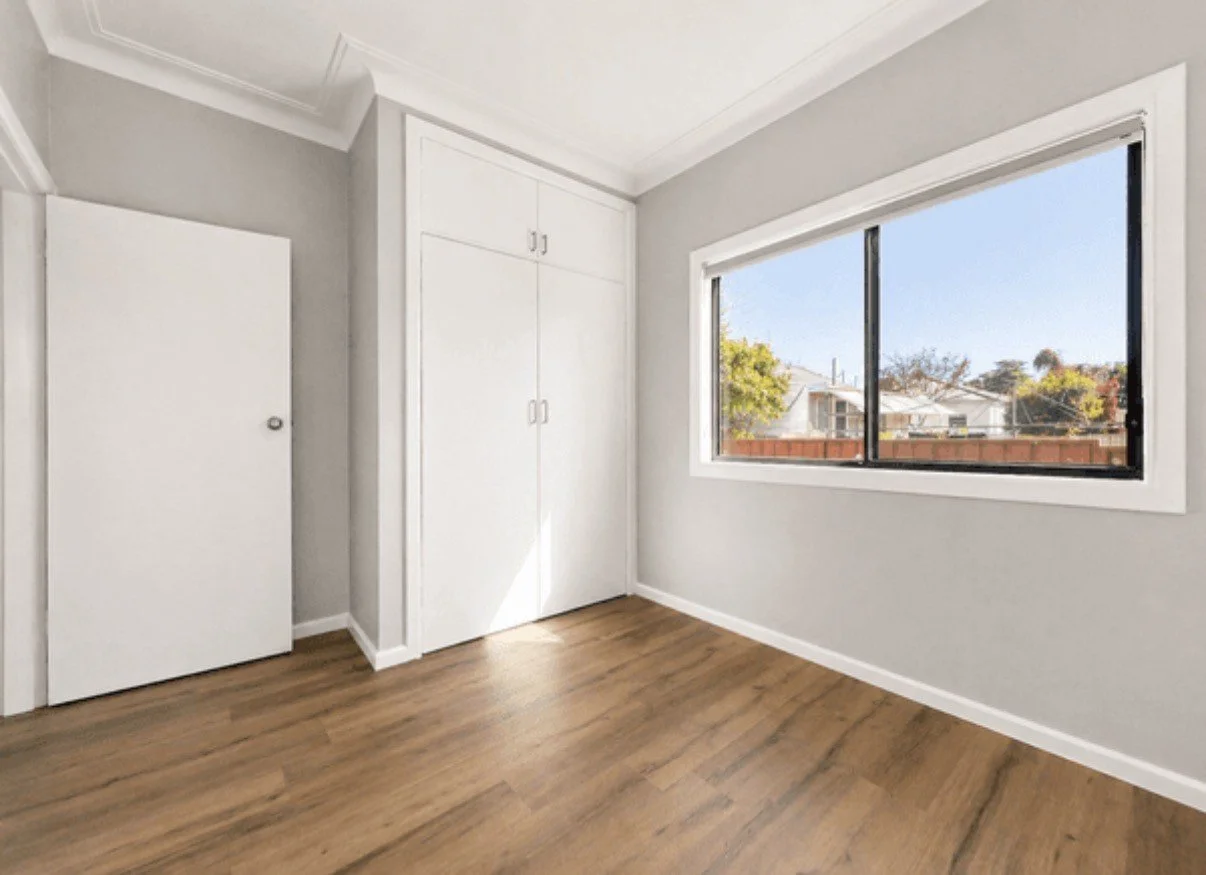 Scott Rd bedroom.jpg