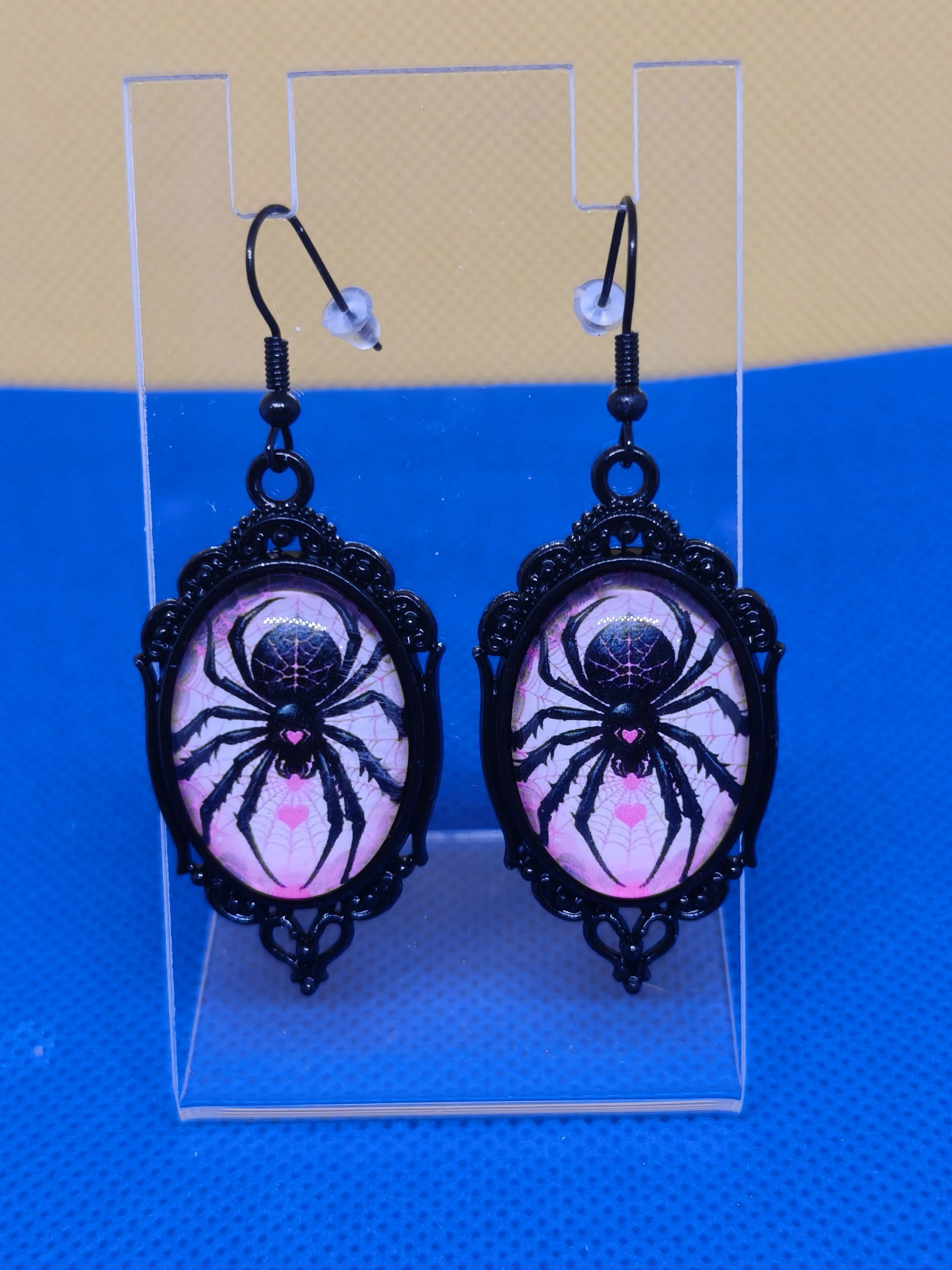 Gothic Spiders
