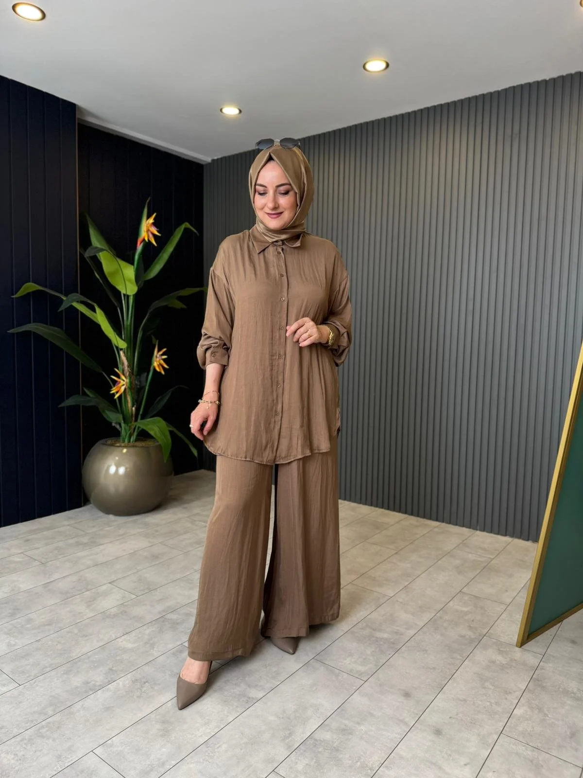 Button-down Crinkled Silk Set