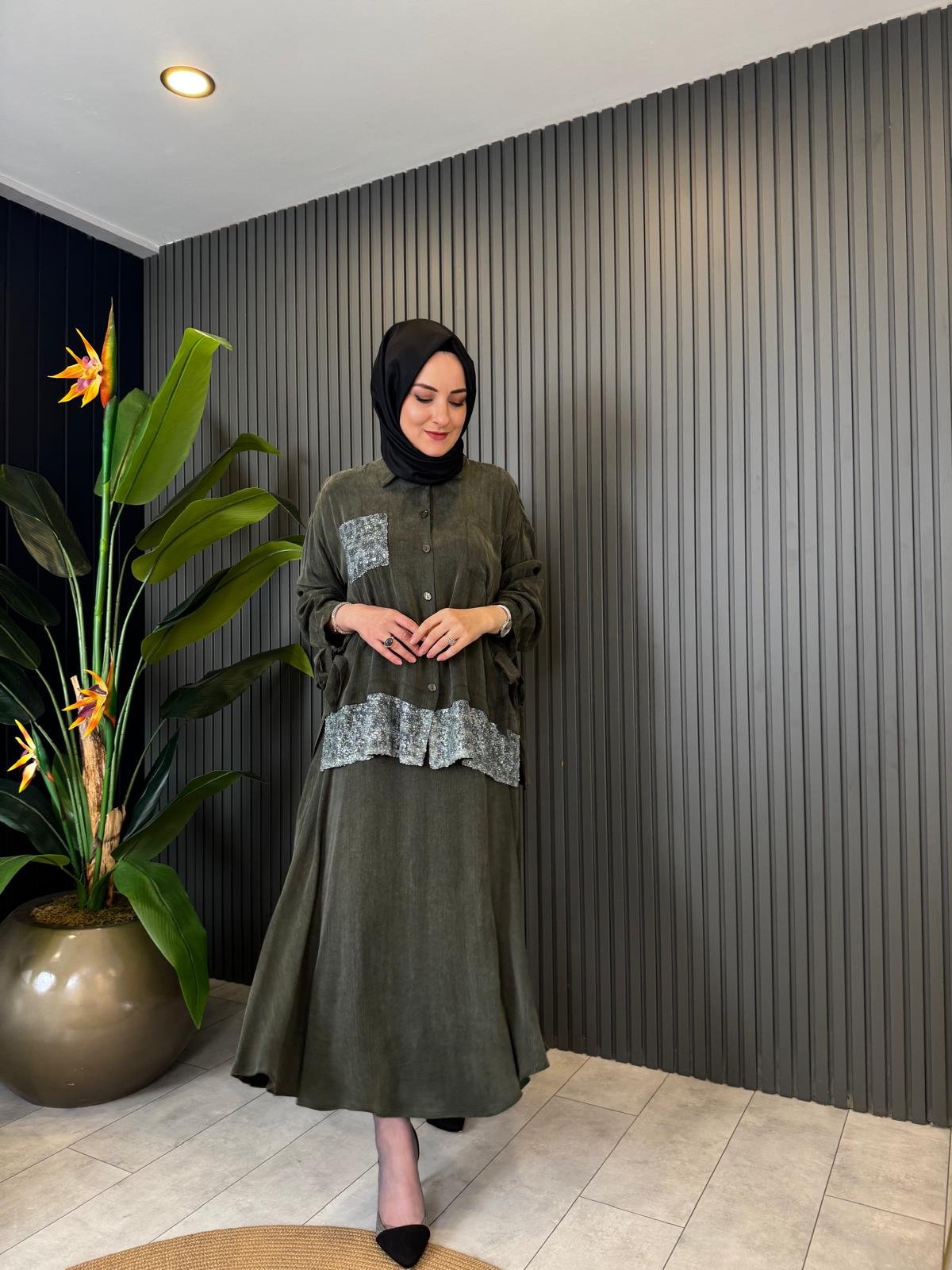 Sequin-embellished Cupra Set