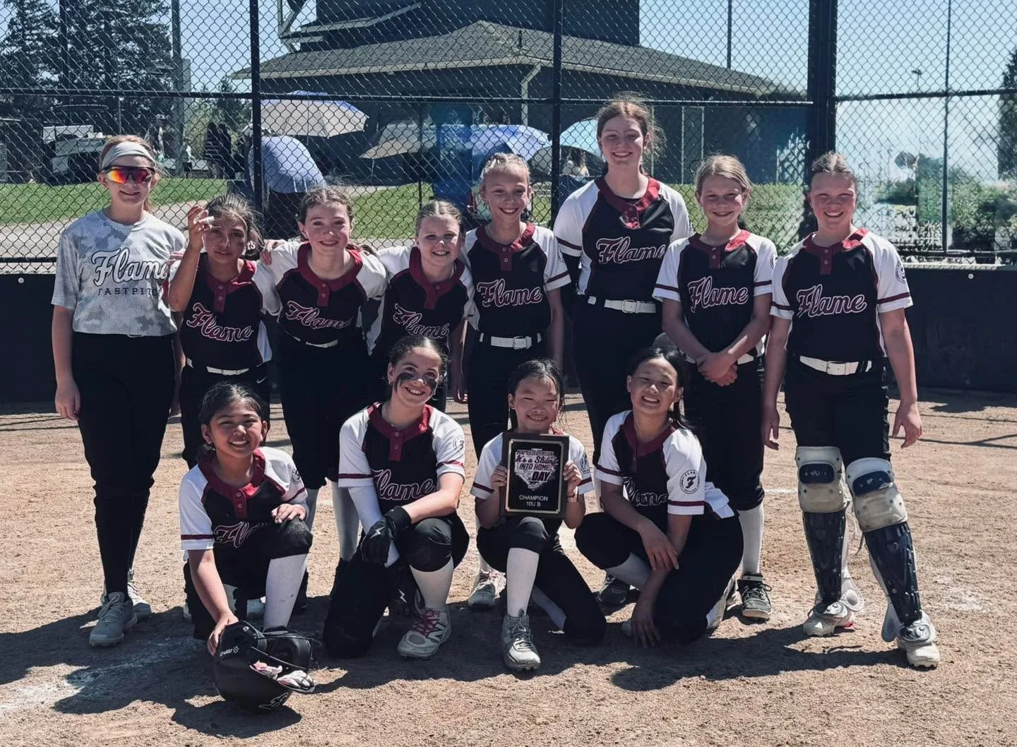 Shout out to @flame_10u_anderson for their Gold Bracket win in the May Celebration tournament.