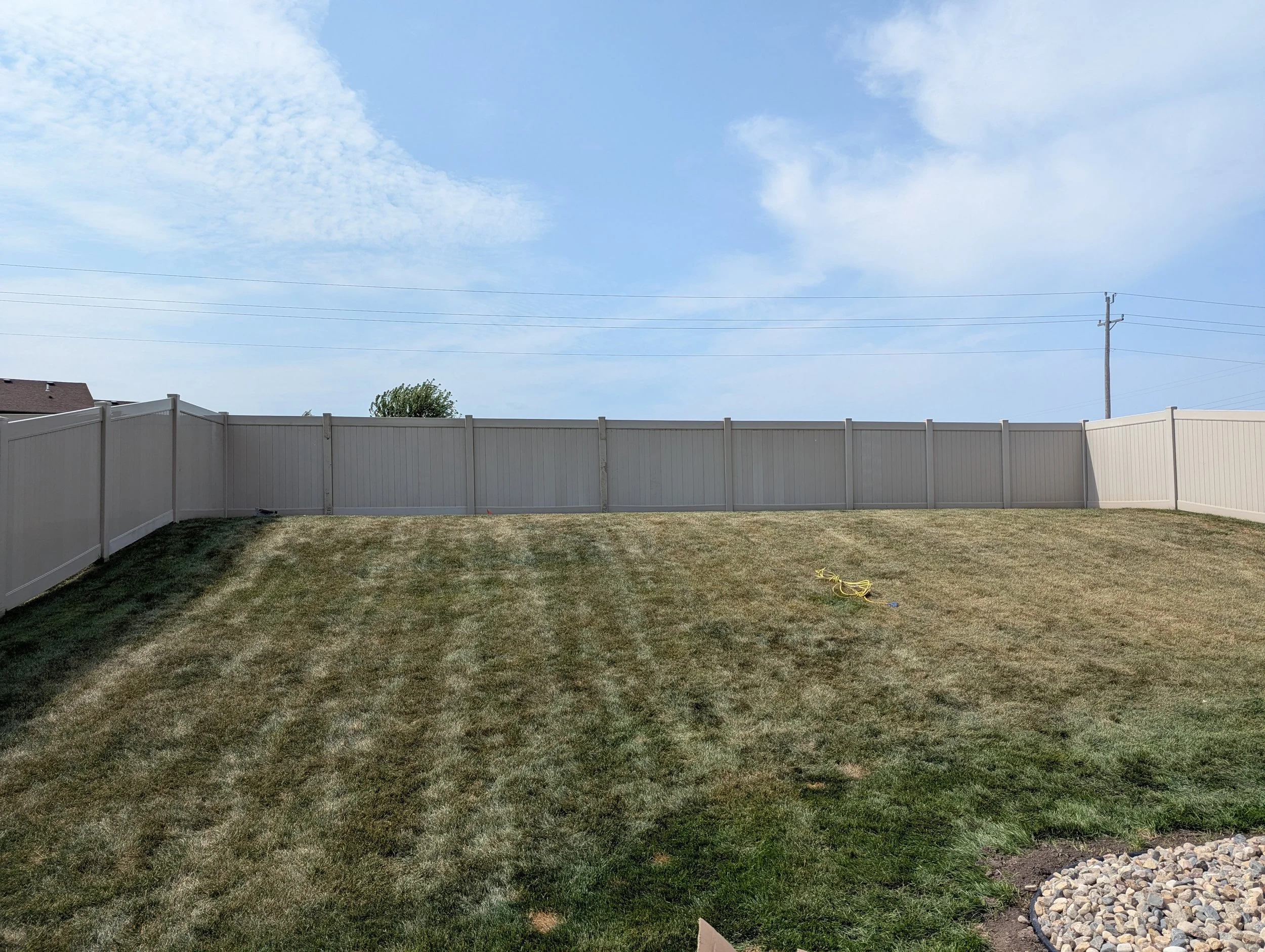 6 ft vinyl privacy khaki