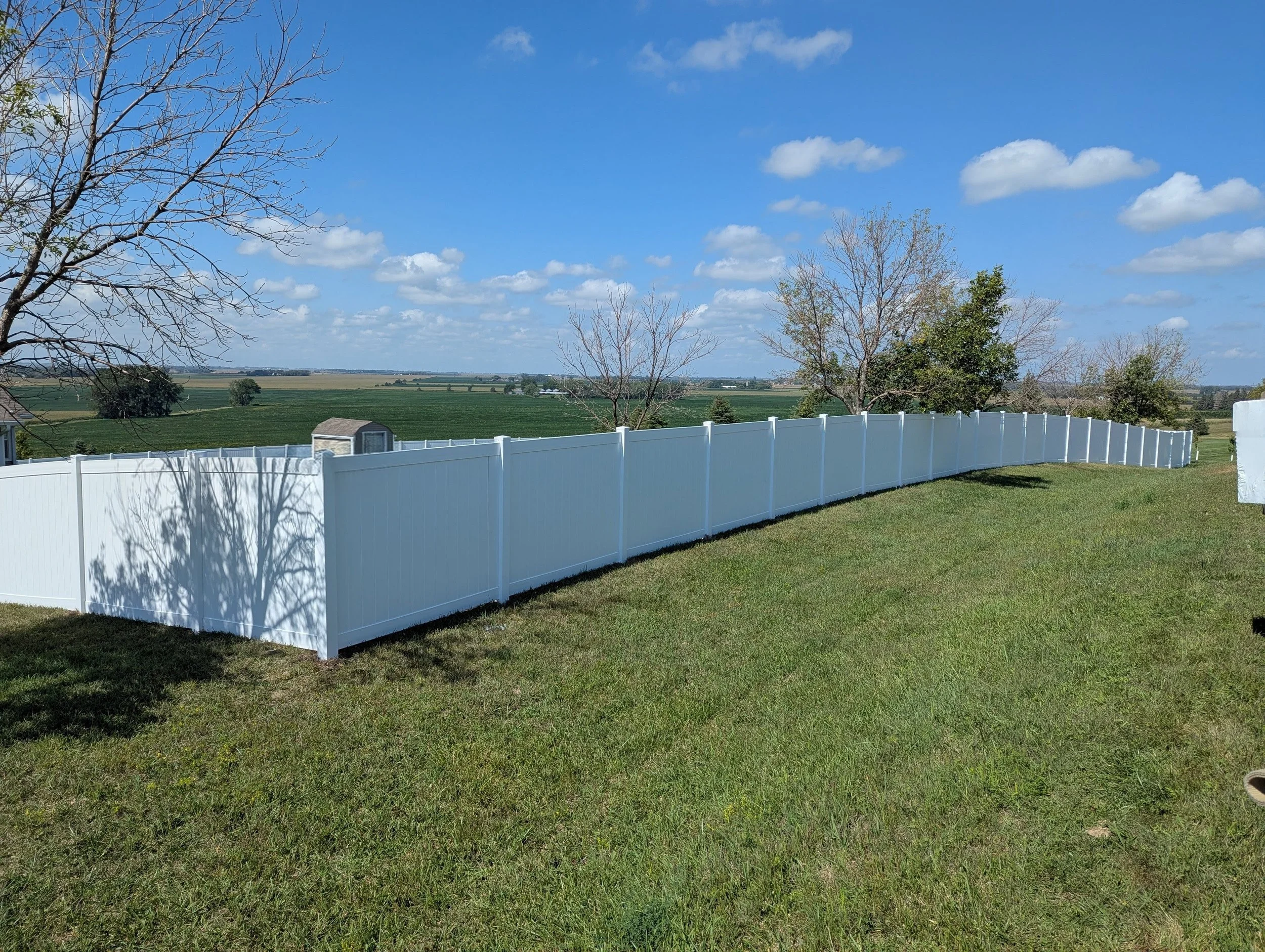 6 ft vinyl privacy white