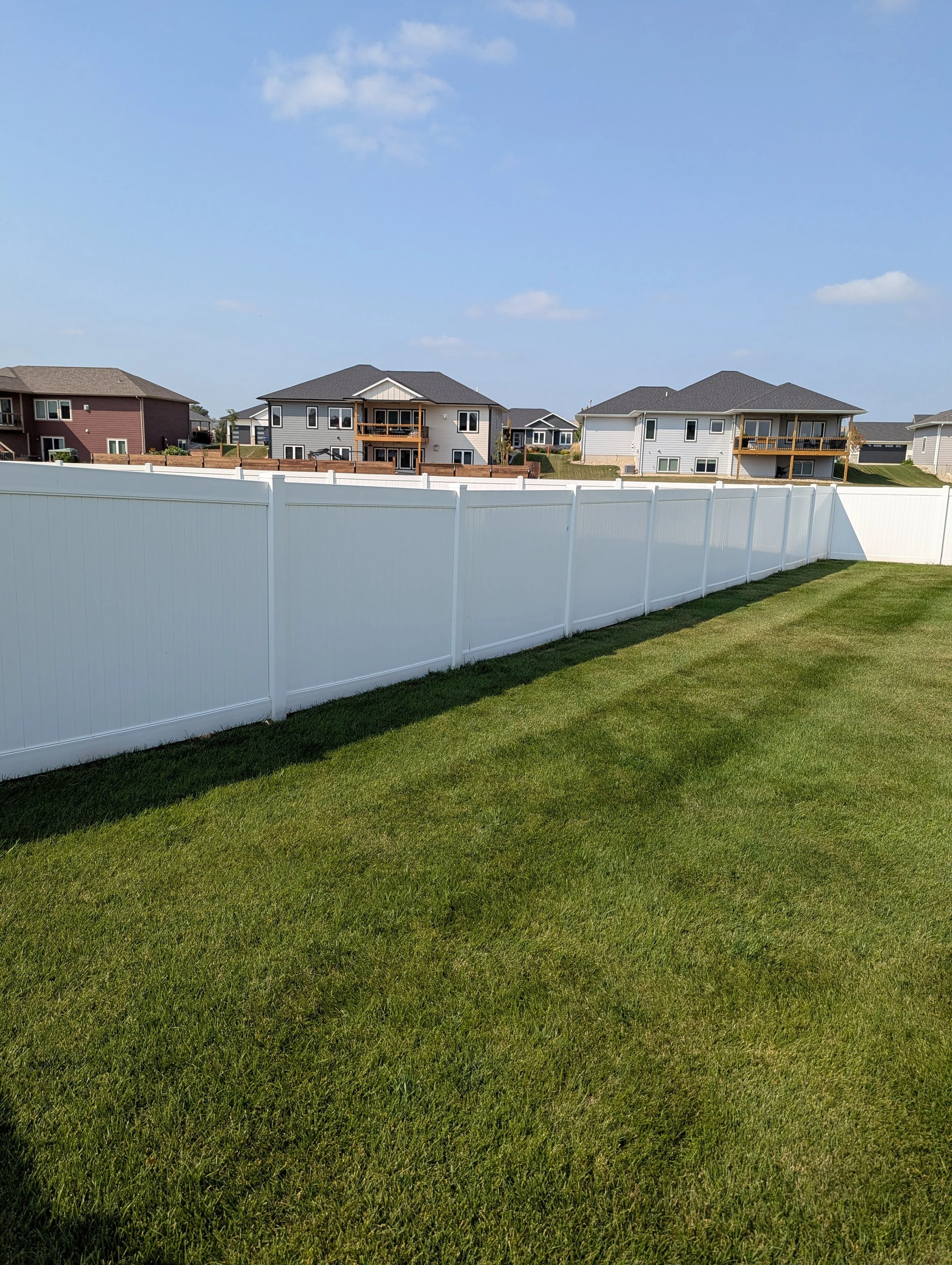 6 ft vinyl privacy white.