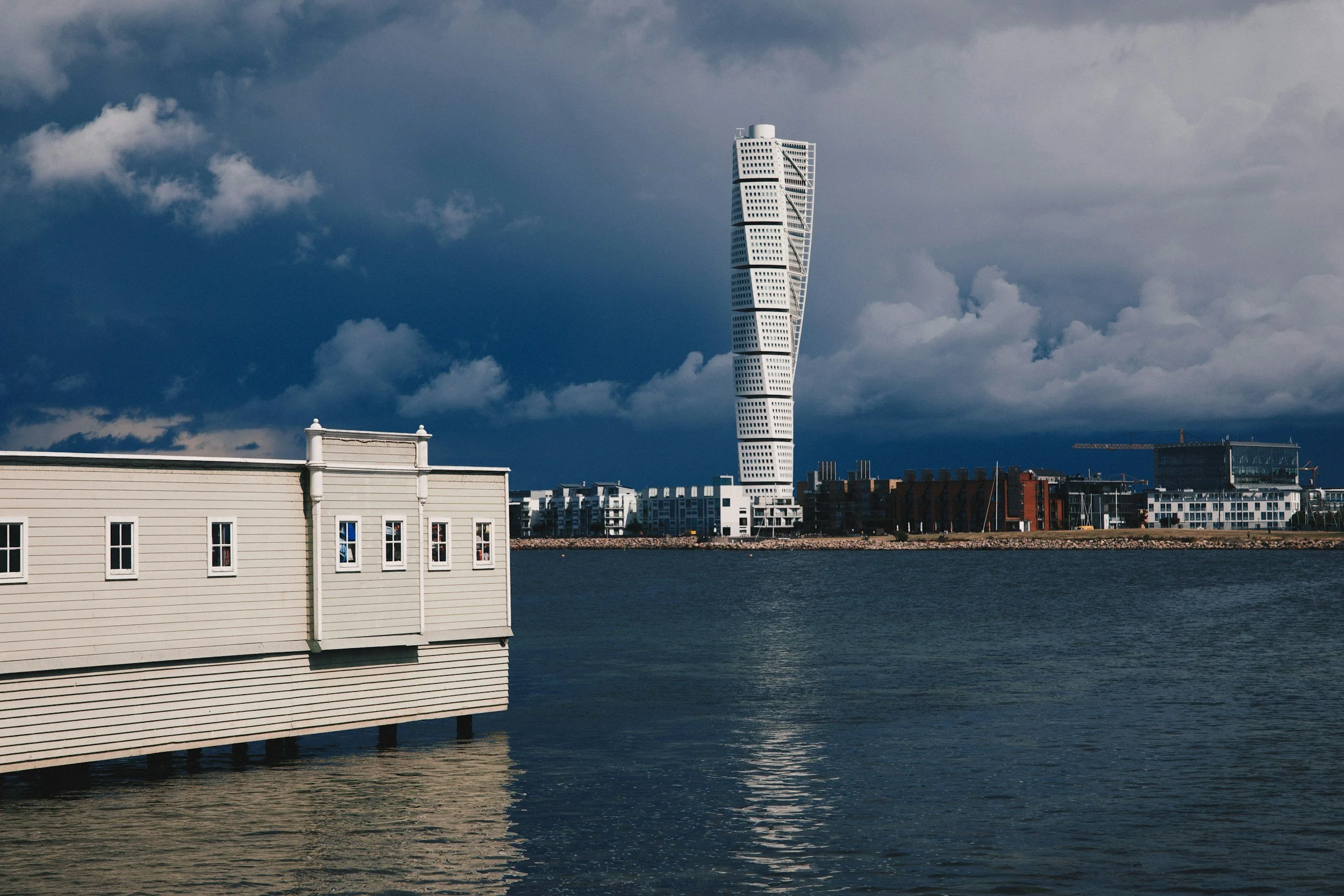 Private transfer service to Malmø indicated by turning torso building