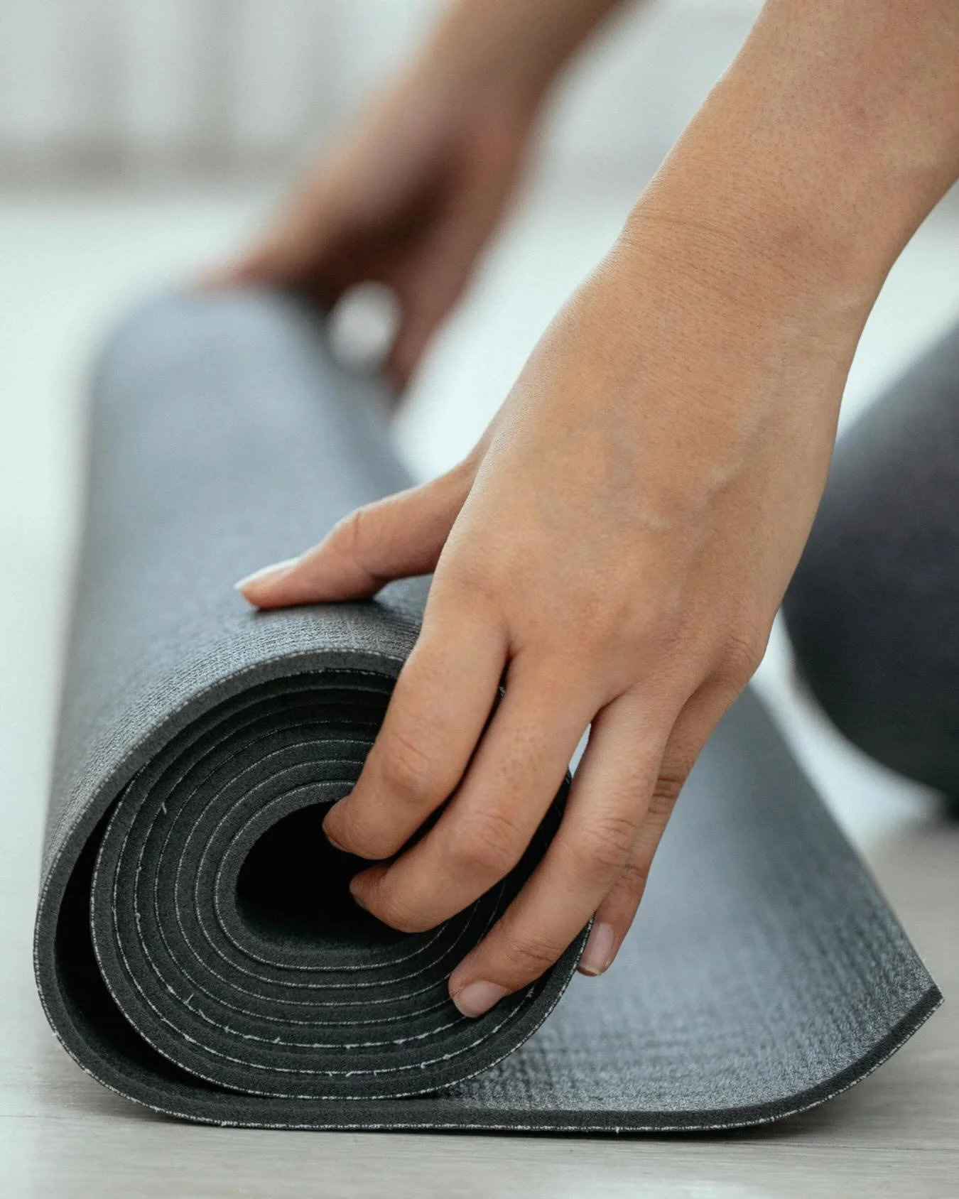 Pre-Opening at BARE.

Zwei Wochen, um anzukommen.
Raum, Praxis, Zeit.

Pre-Opening Practice Pass
3 Classes &middot; 14 Tage &middot; 39 &euro;
limitiert verf&uuml;gbar

BARE.

#barepractice #movementdonewell #koelnsued