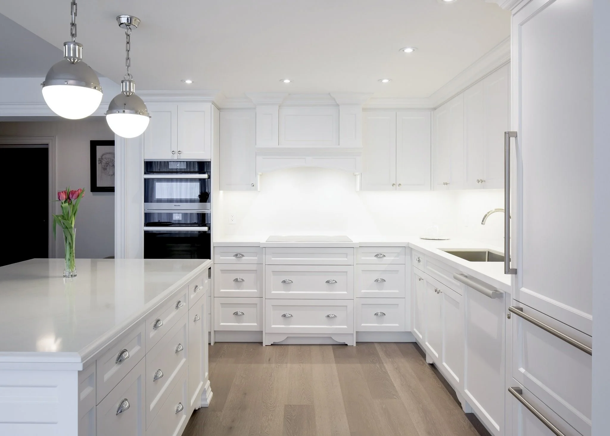 11OTM-TORONTO-slide-PEUM-superJumbo _edited.jpg