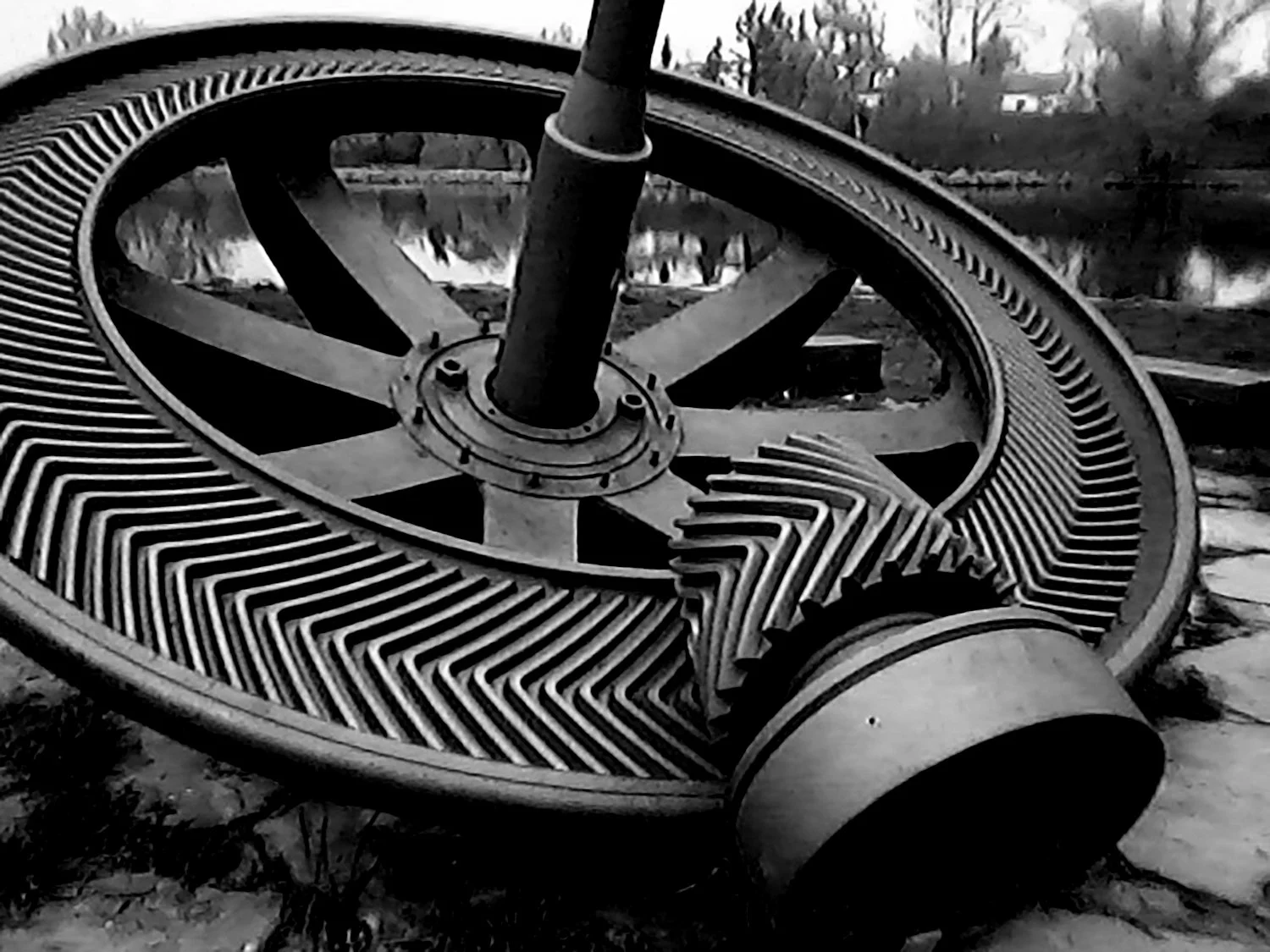 Double helical bevel gears