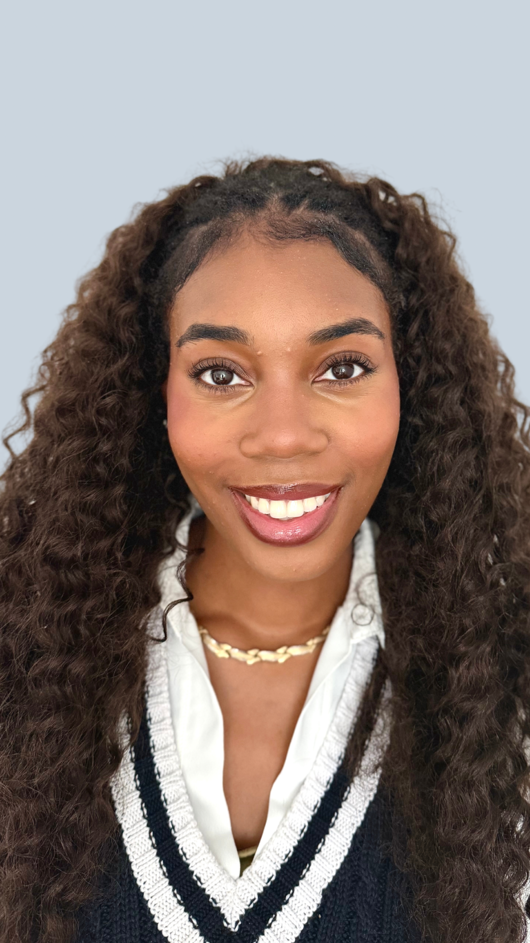 Photo of Britnie Antonia Kitt, Operations and Marketing Lead of leading family led SEN Support company in North West London, providing a safe, calm environment to support families and children with sensory differences