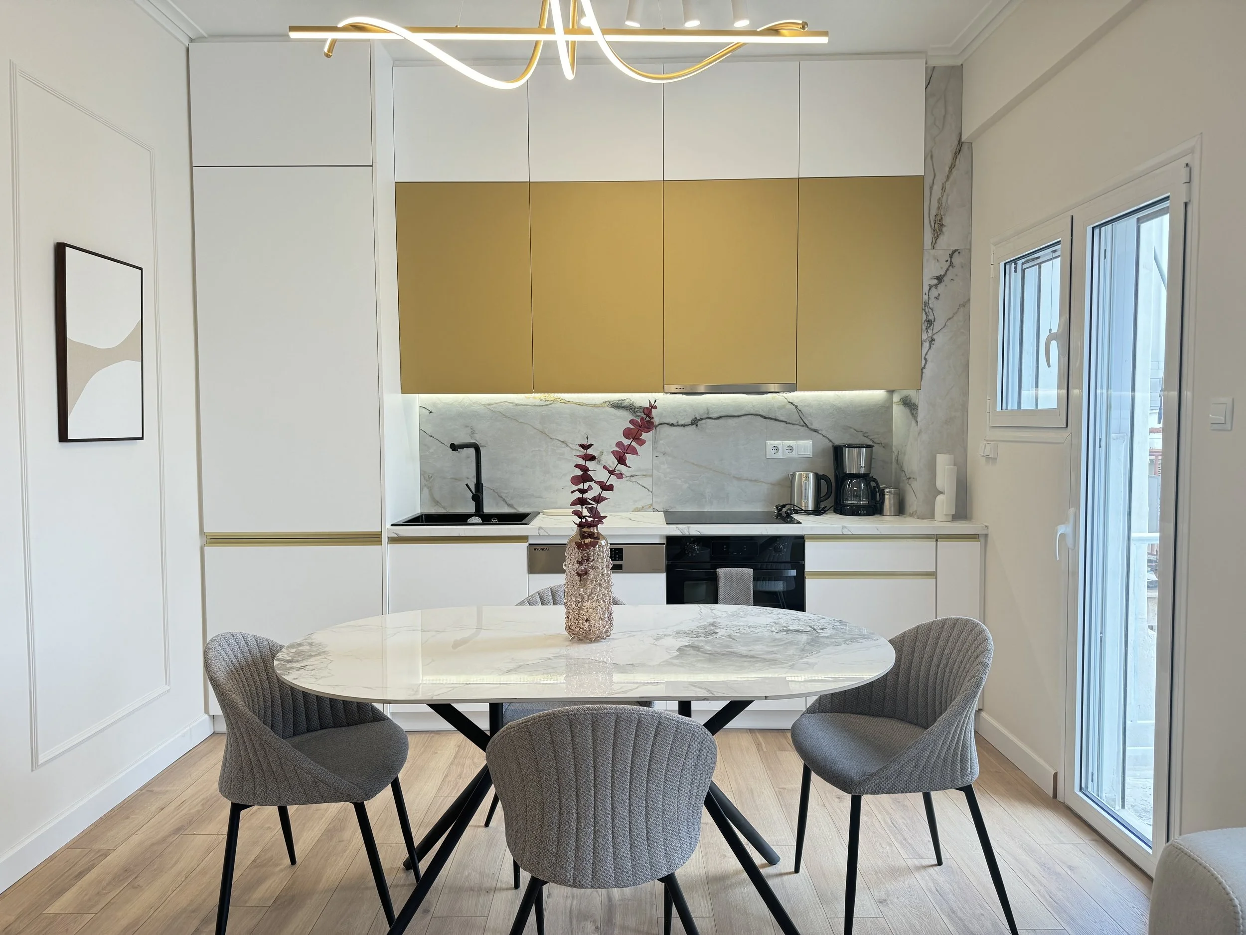 Harbour Getaway, Piraeus Athens