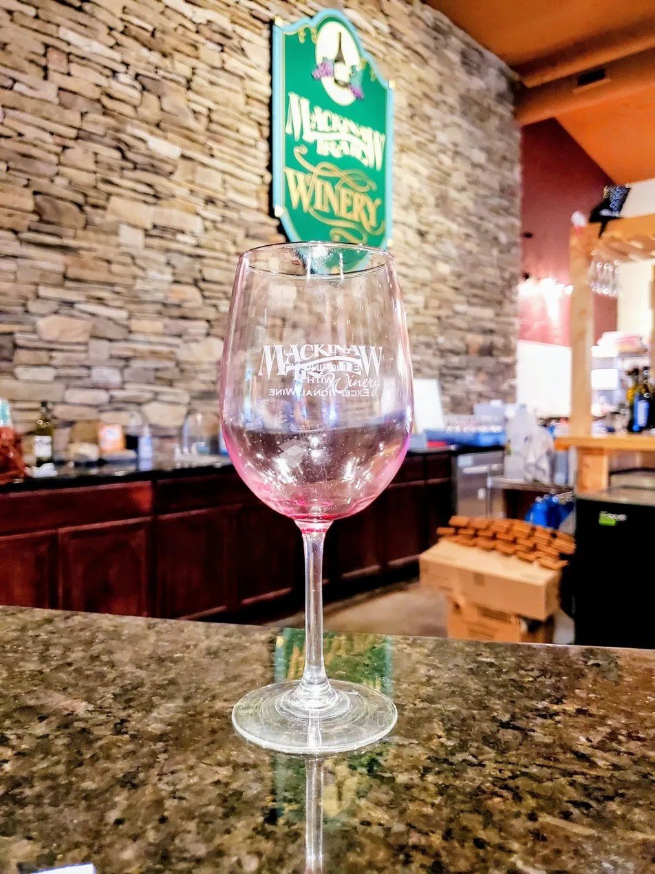 How Much Does a Petoskey Wine Tour Cost? A Practical Guide for Couples and Groups