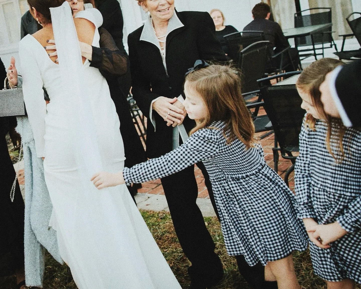 Weddings are full of life. Full of moments that can be easily overlooked. So I wait, observe, and when the moment presents itself, I&rsquo;m ready for it.

#documentaryweddingphotographer #tennesseeweddingphotographer #knoxvillewedding