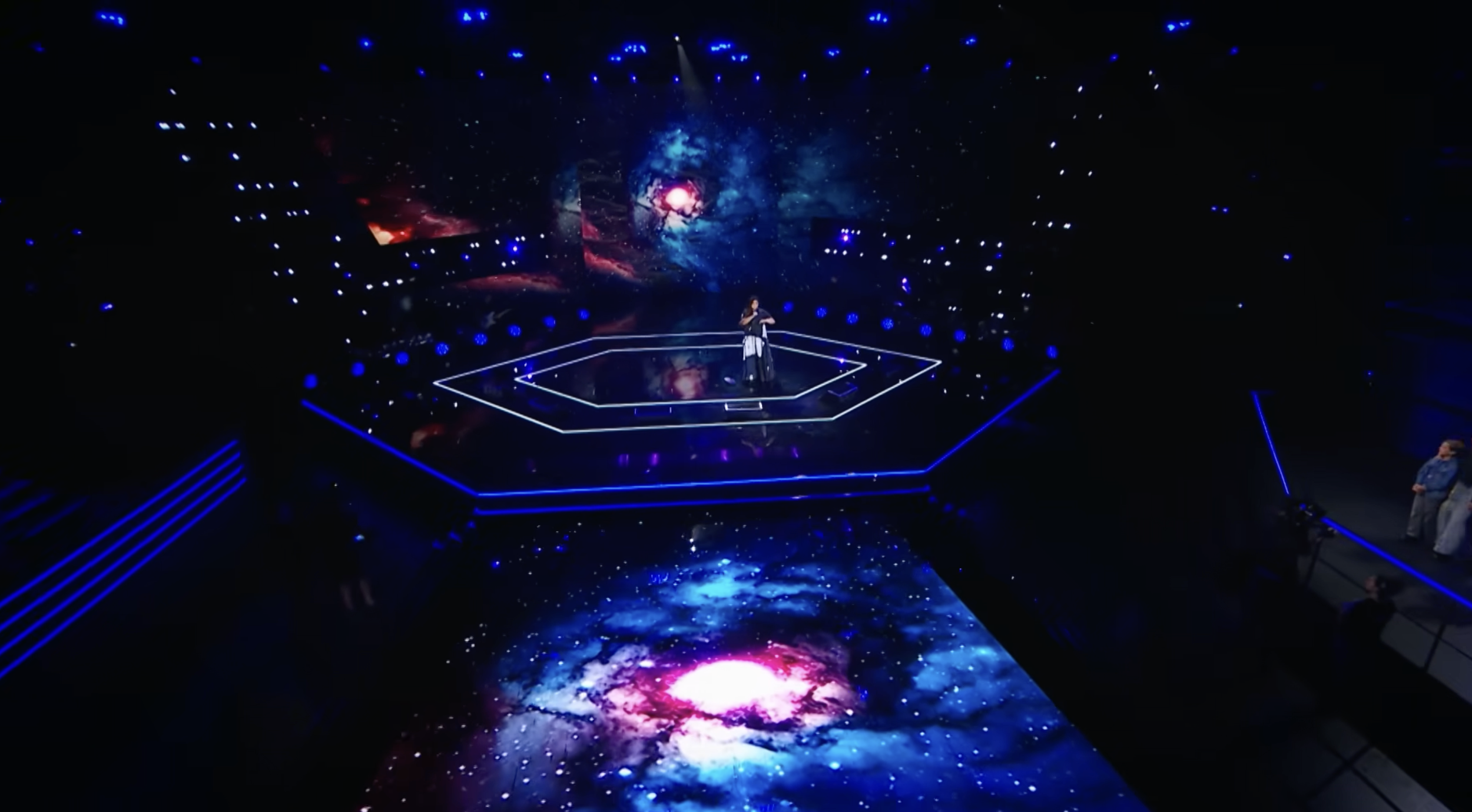 SZN - Cle Morgan on The Voice - 4.png