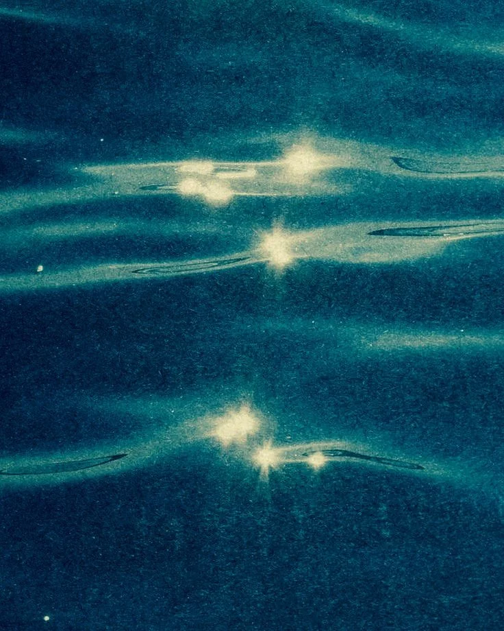 Close your eyes. Bring your awareness to the centre of your chest and radiate outwards. 

A total joy to teach this morning. We had time and space.

Same time next week. All welcome. 

✌🏻

#joy #time #space #yogaforanyone #yogainlondon #jennymyoga