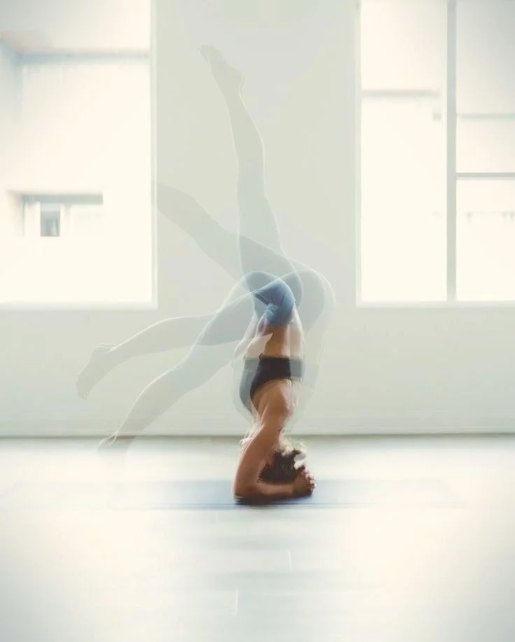 Still places open for anyone who would like to join us this weekend.

Saturday 21st at 10.30-11.45am
Ground floor room, @klsettlement, 108 Battersea High Street #sw11 

This class is a dynamic vinyasa-based yogasana practice taught with precision, st