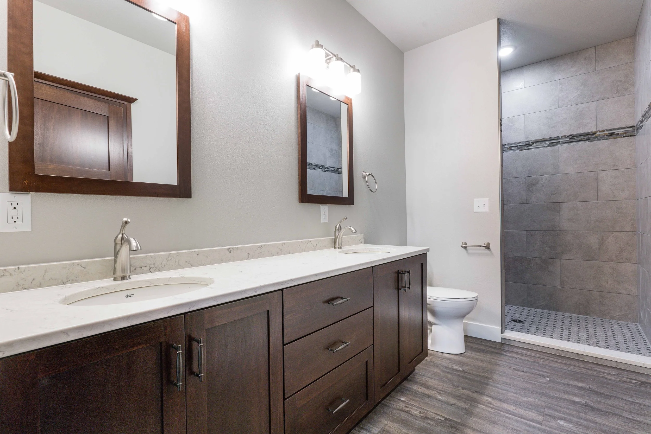 734 Oak Trl-0057.jpg