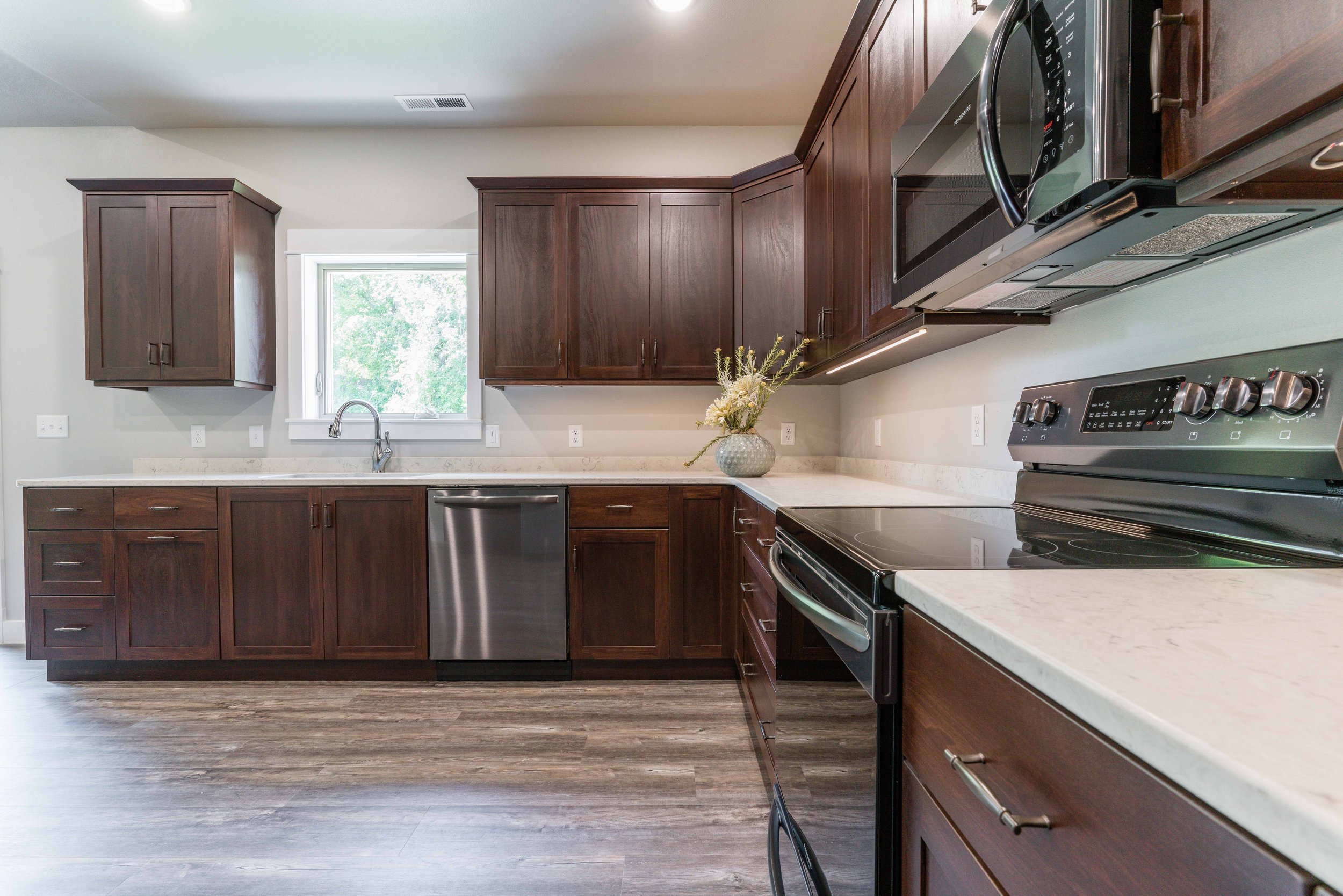 734 Oak Trl-0037.jpg