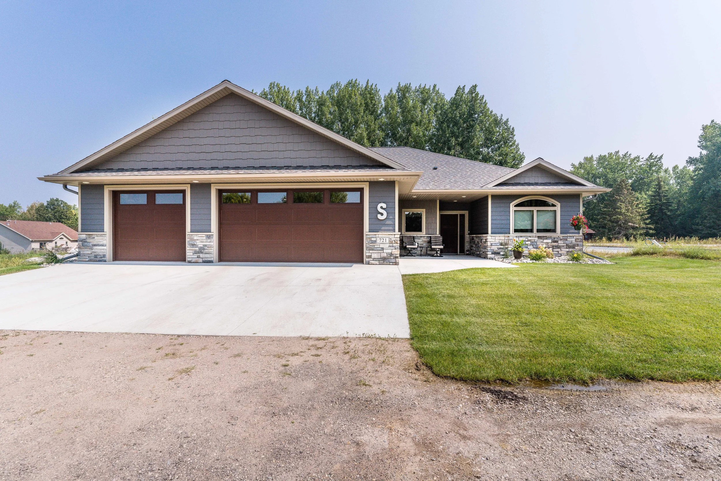 721 Oak Trl-0002.jpg