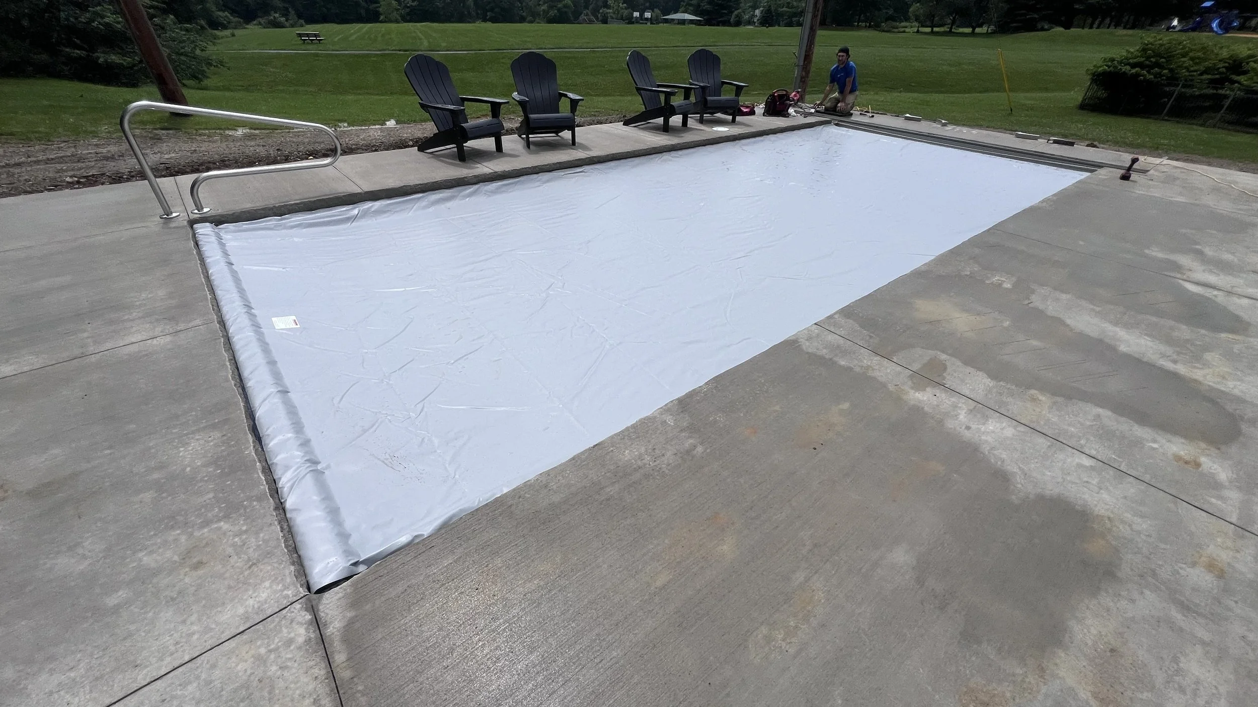 Professionally installed automatic pool cover in Western PA.
