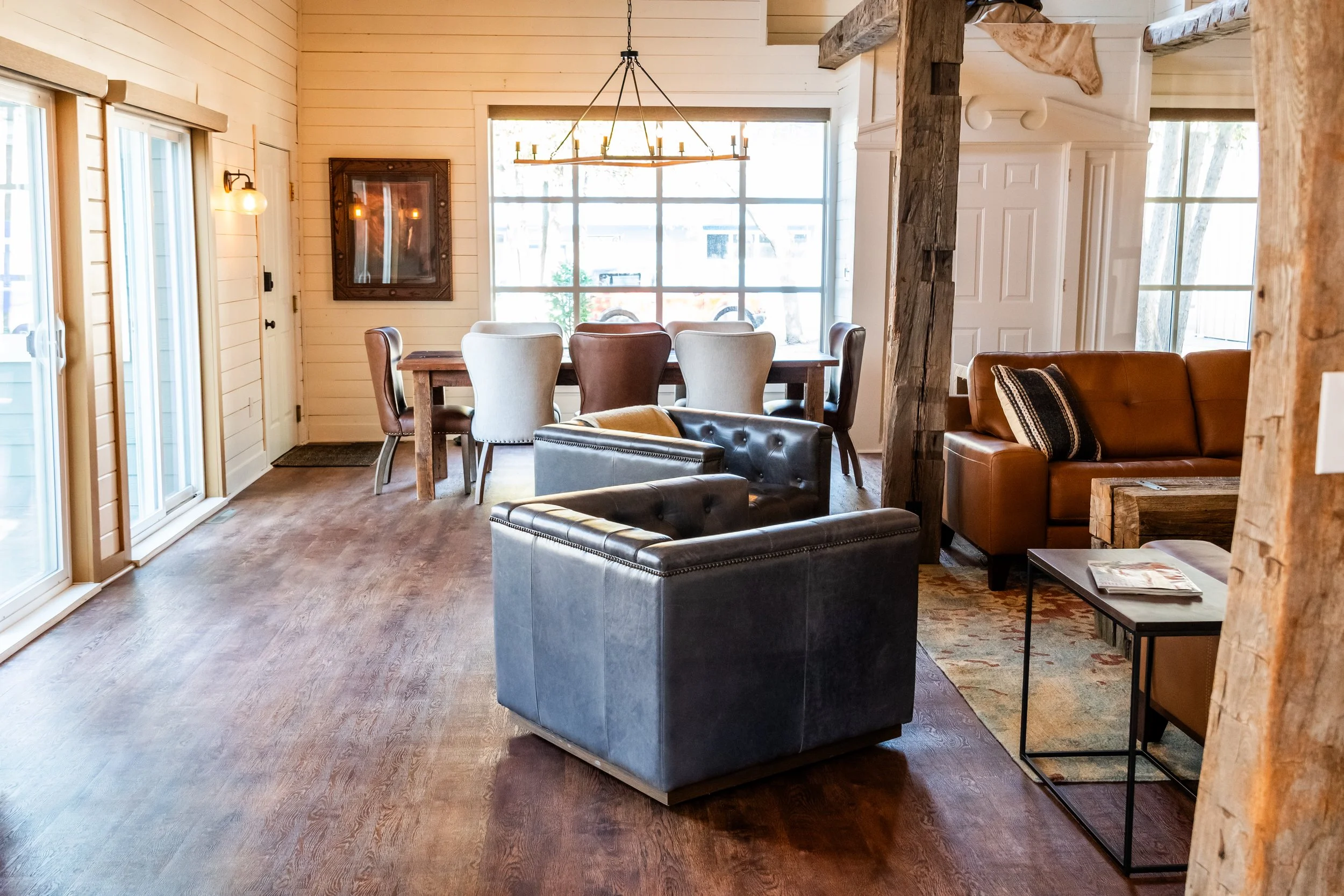 Living /Dining Area