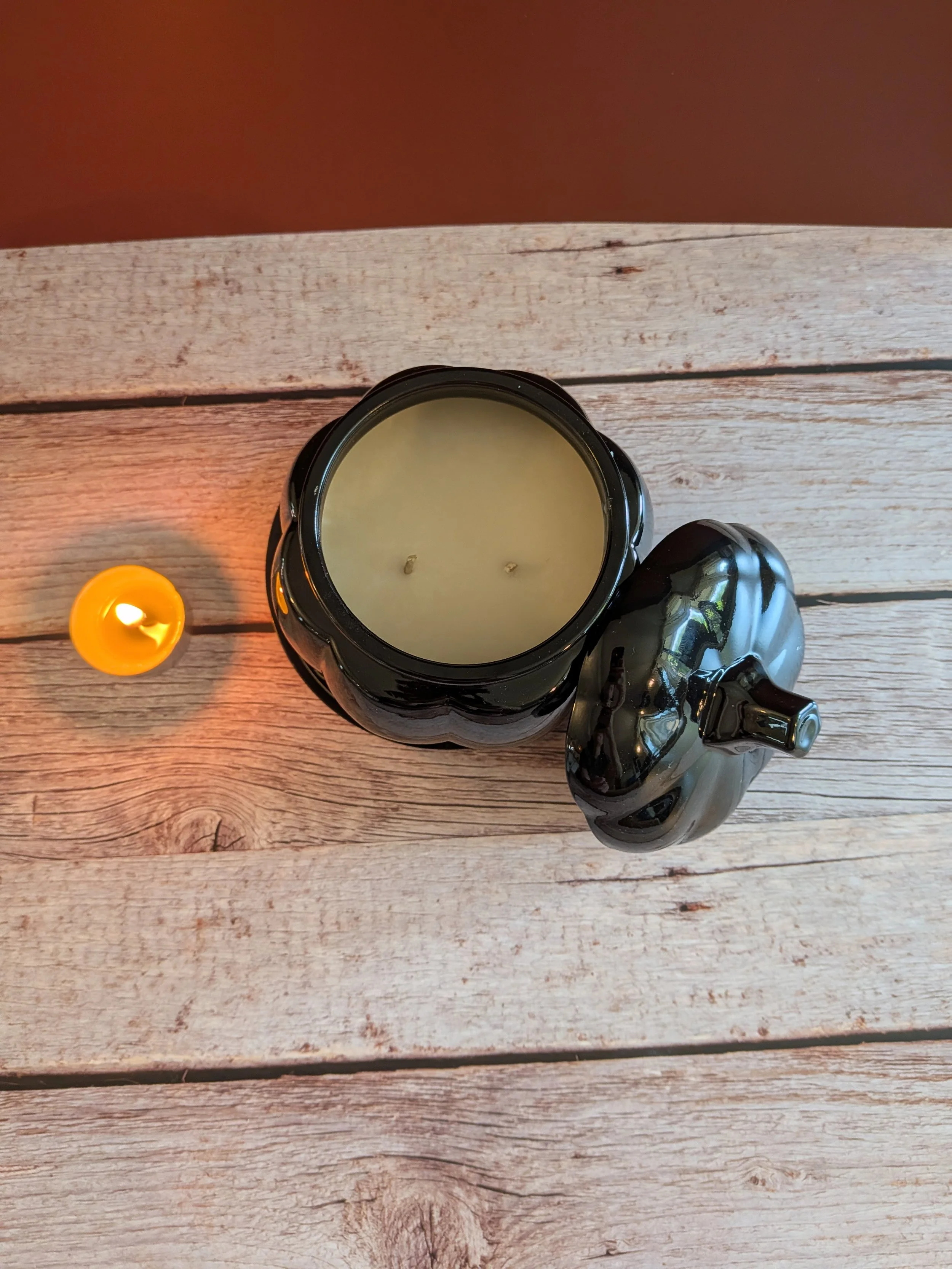 Ceramic Pumpkin 12 oz Candle
