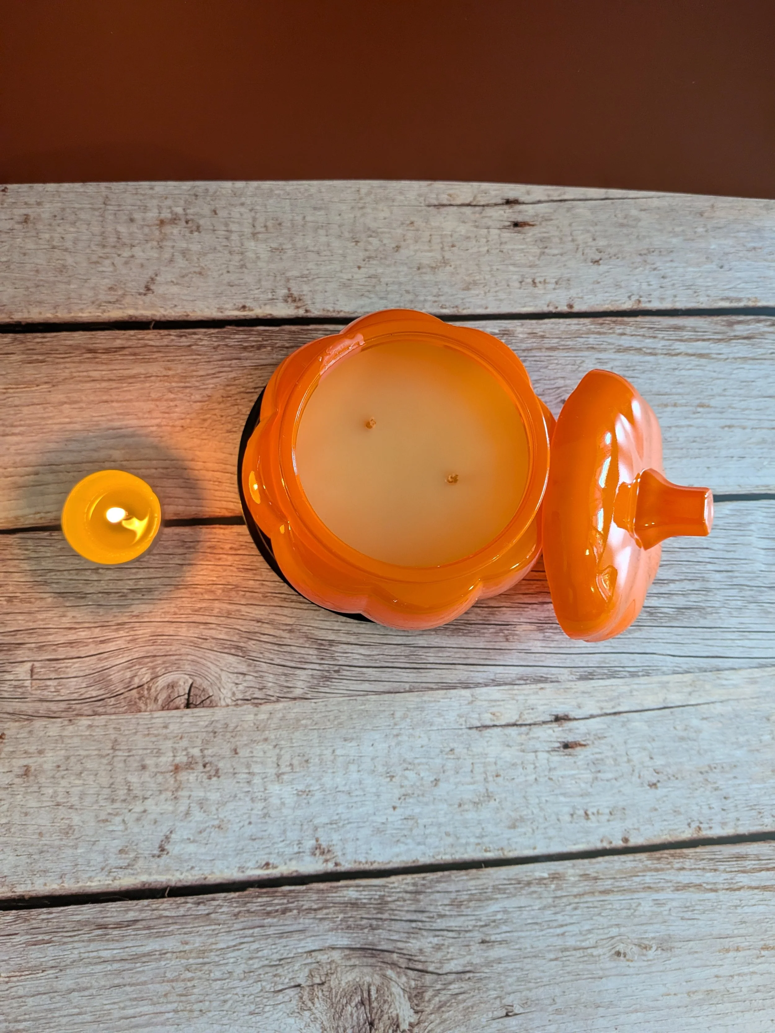 Ceramic Pumpkin 12 oz Candle
