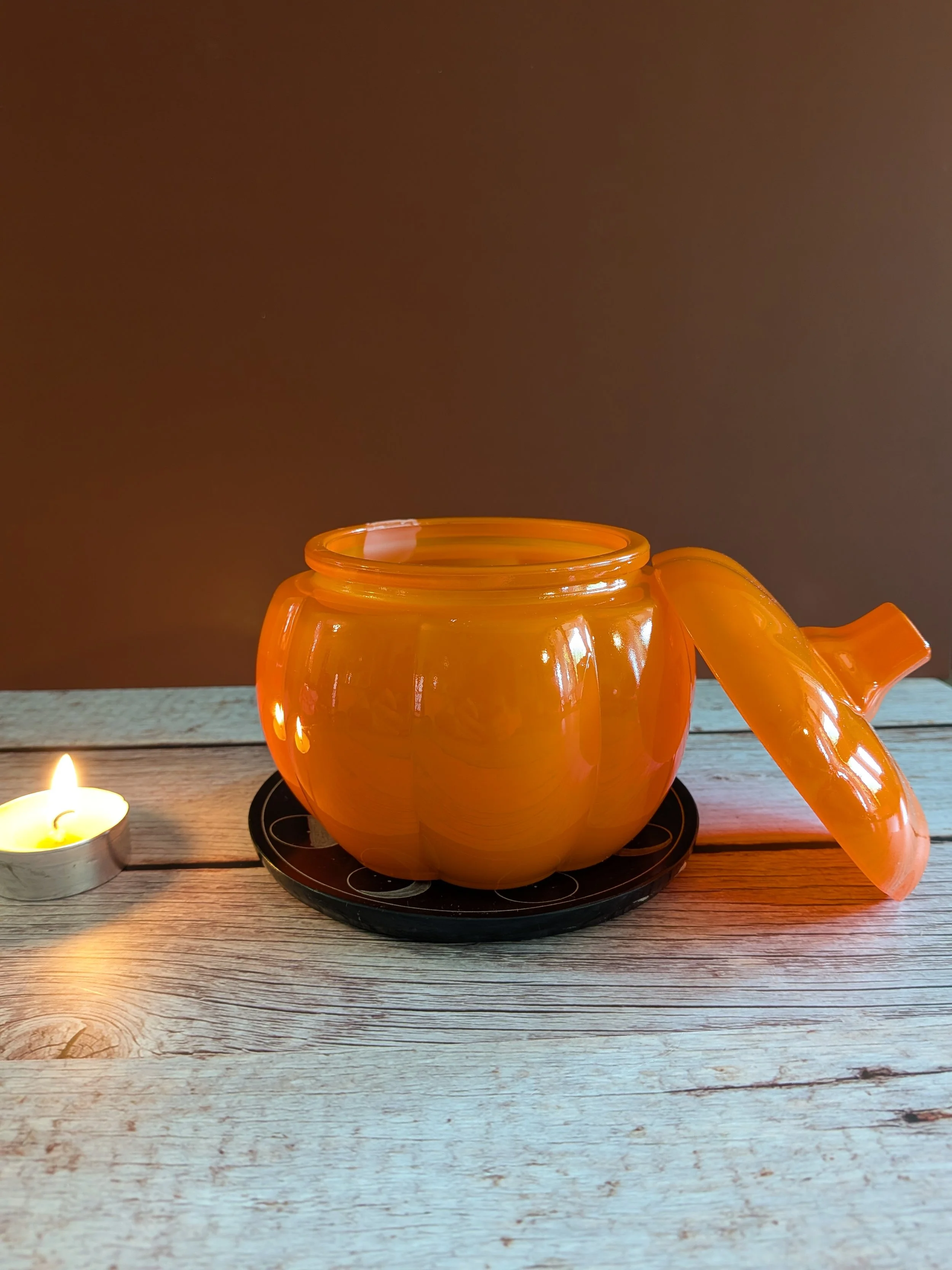 Ceramic Pumpkin 12 oz Candle