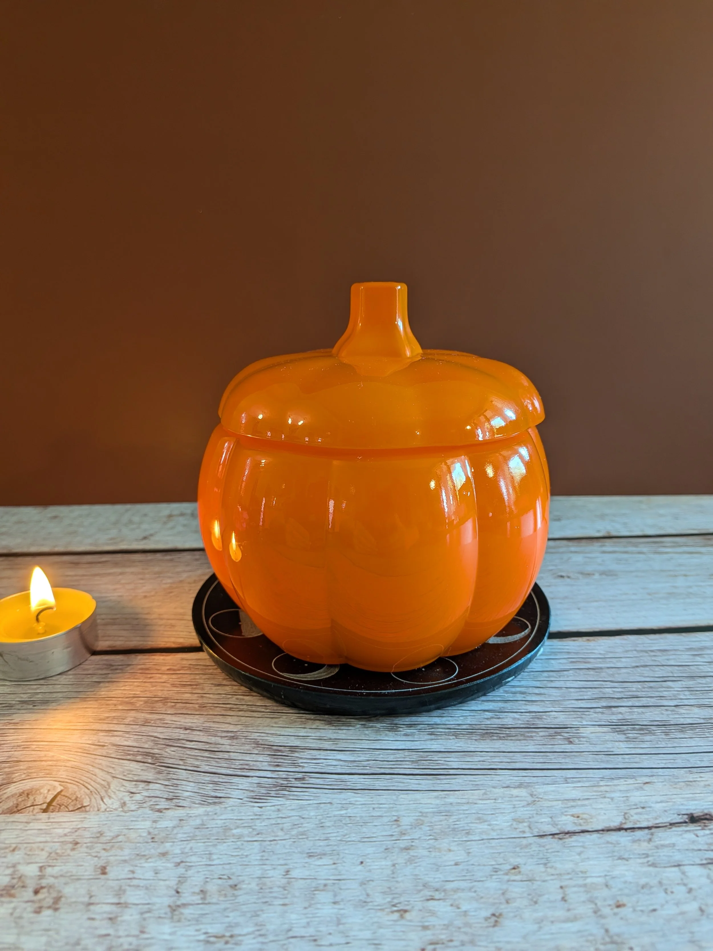 Ceramic Pumpkin 12 oz Candle