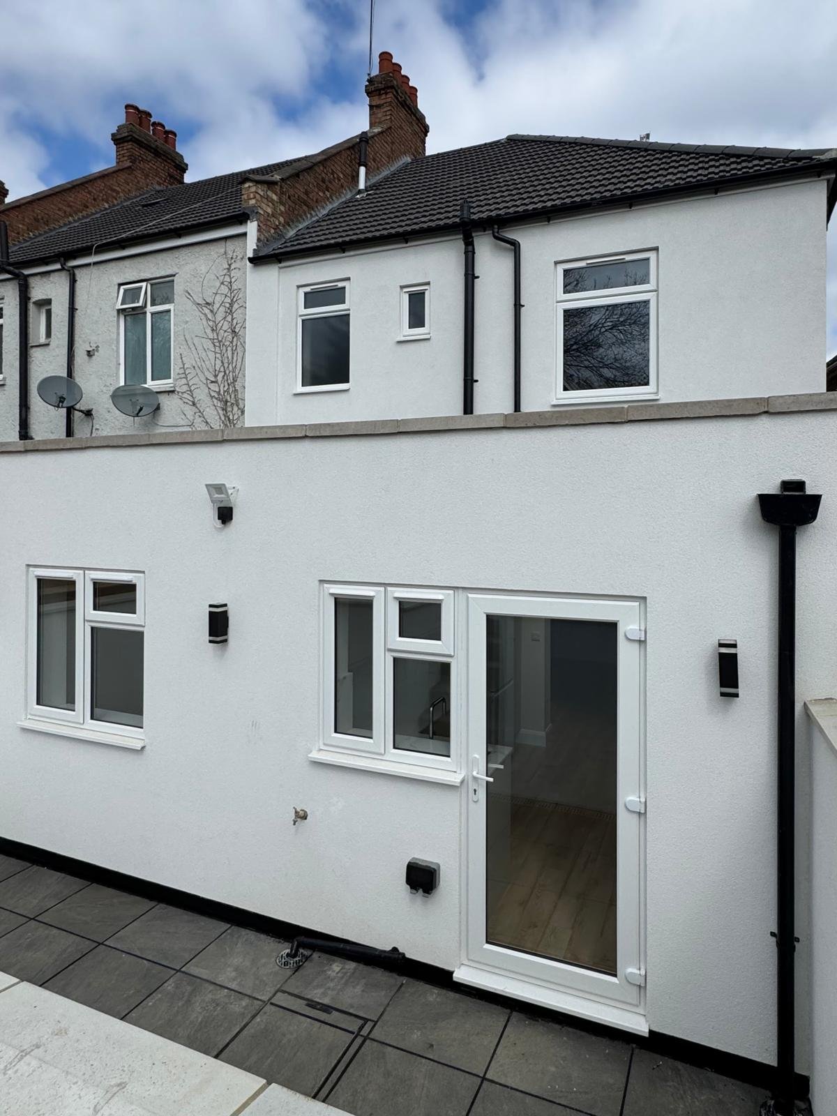 PHOTO-2025-04-09-21-07-34 2.jpg