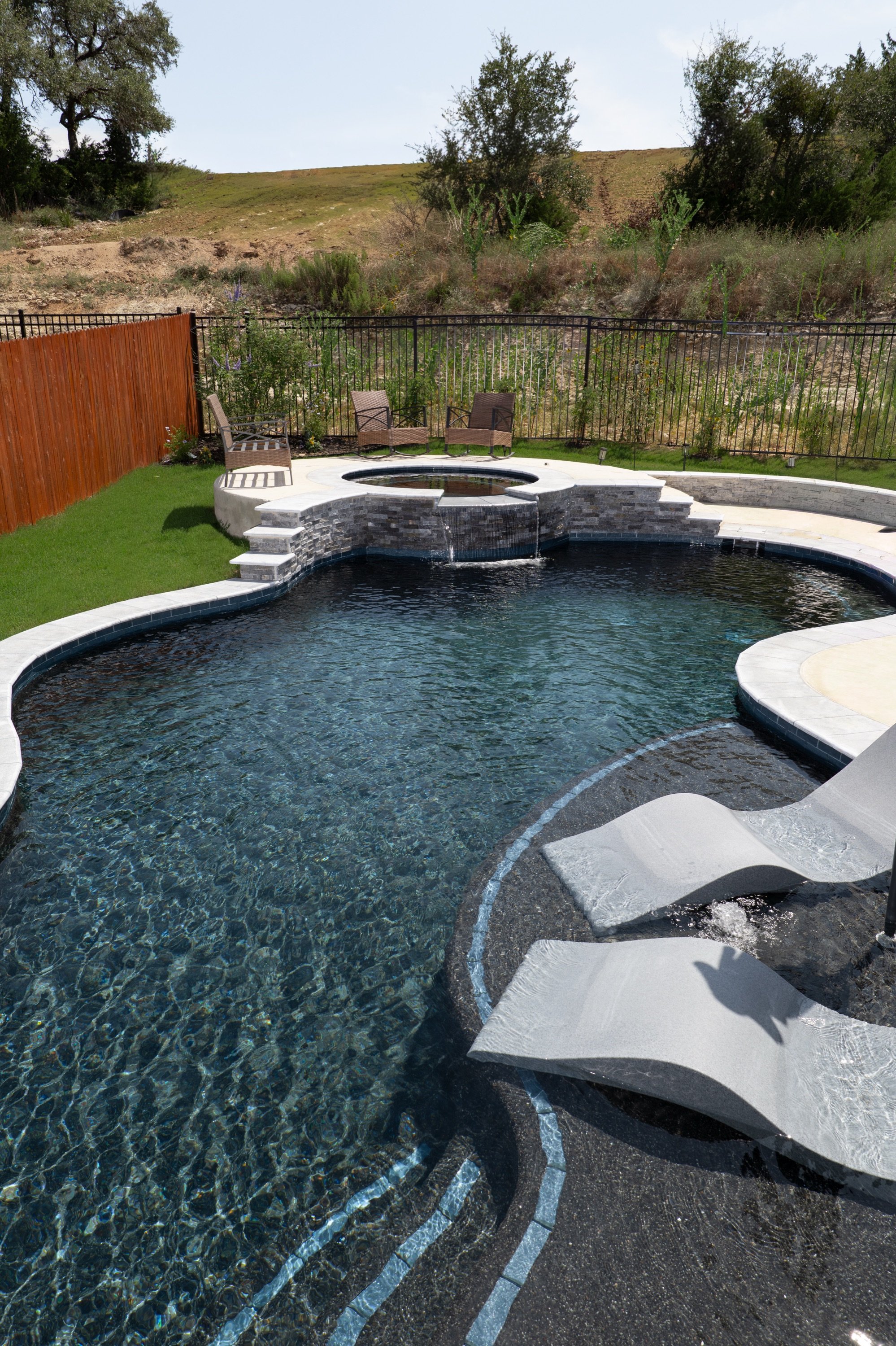 johnson-ranch-tx-custom-pool-02.jpg