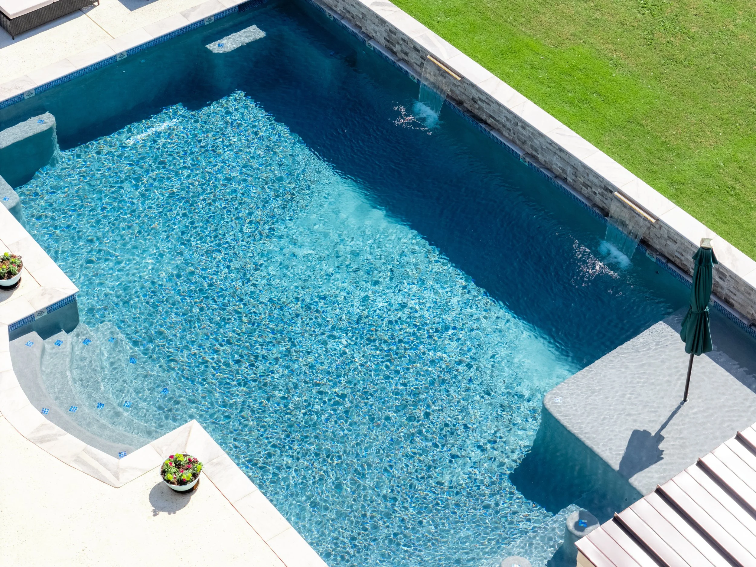 bulverde-tx-luxury-pool-14.jpeg