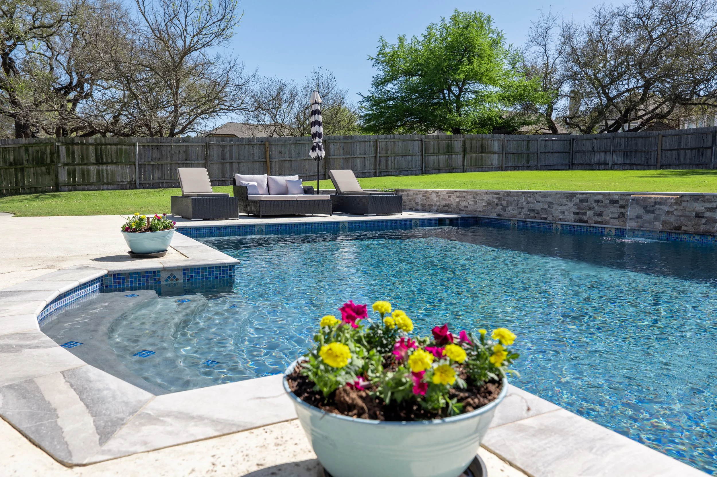 bulverde-tx-luxury-pool-06.jpeg