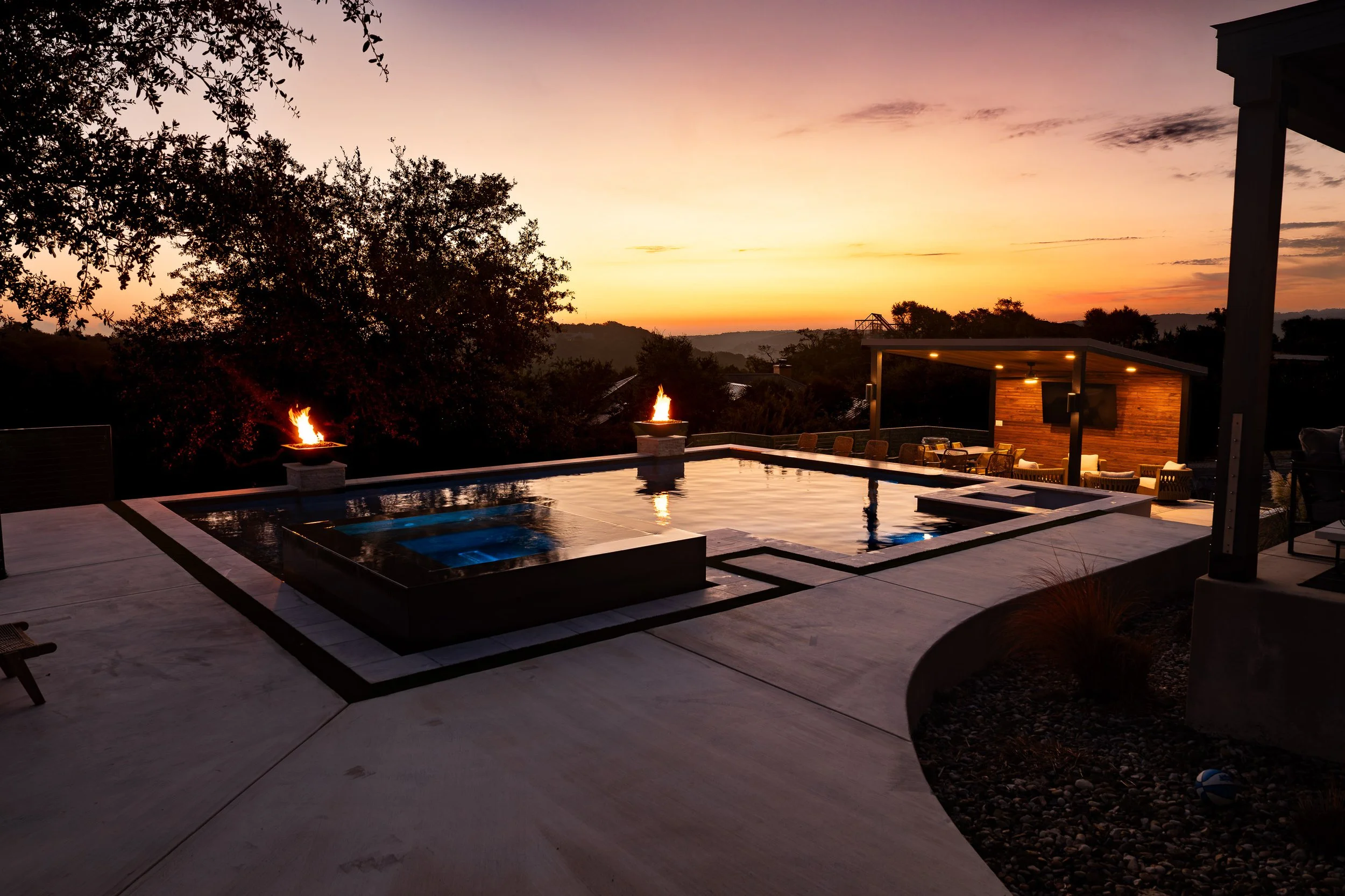 canyon-lake-tx-luxury-pool-60.jpg