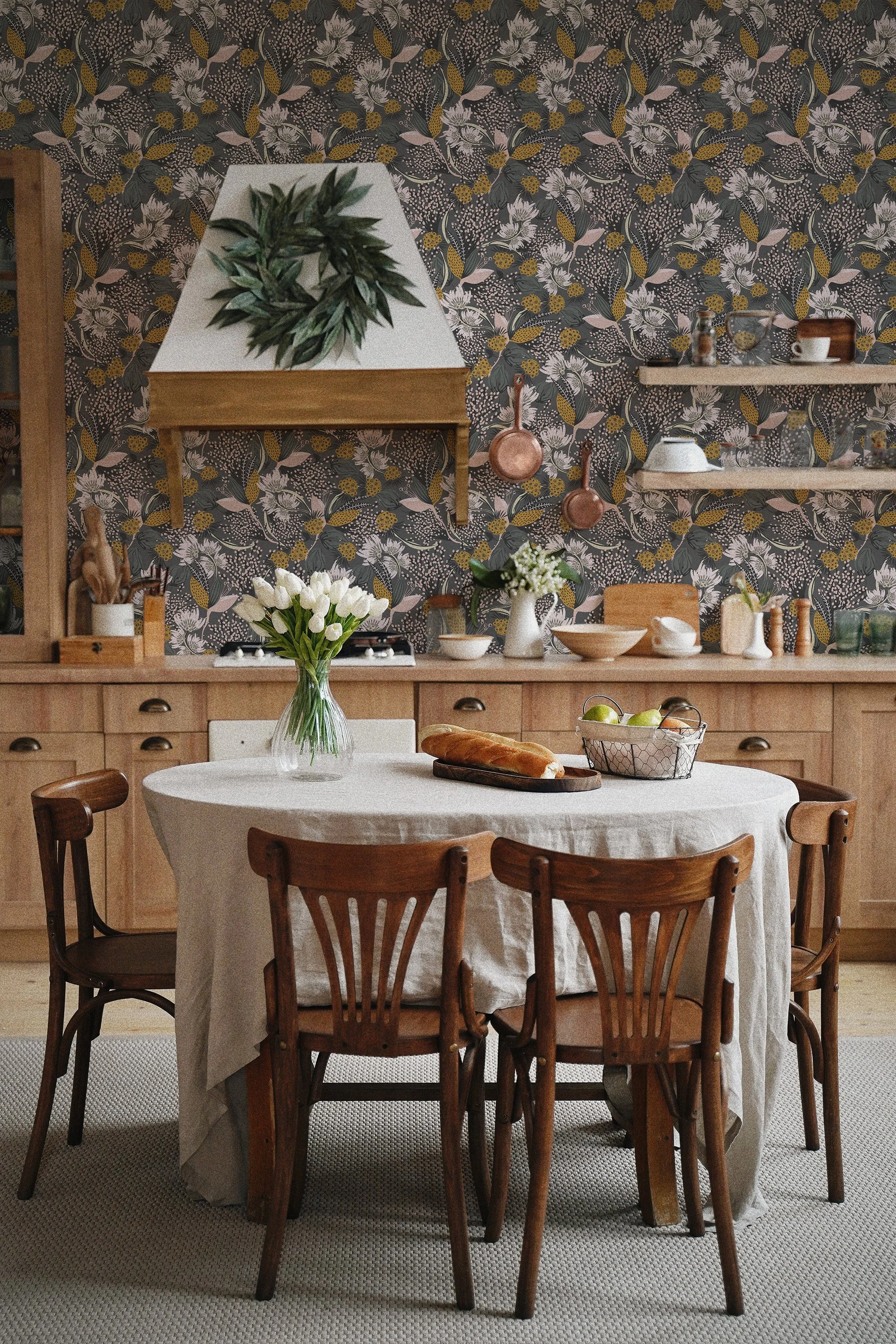 00856_floral-kitchen_wallpaper_kitchen_dining_space_10.jpg