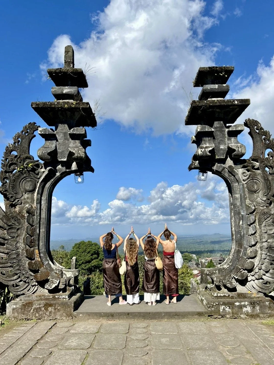 1c45d244-bd34-411d-8f35-bcd256f820fd (1).jpg