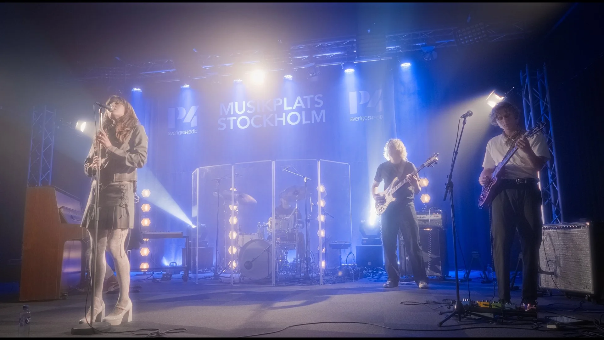 Timeline 1_01_00_40_00.jpg