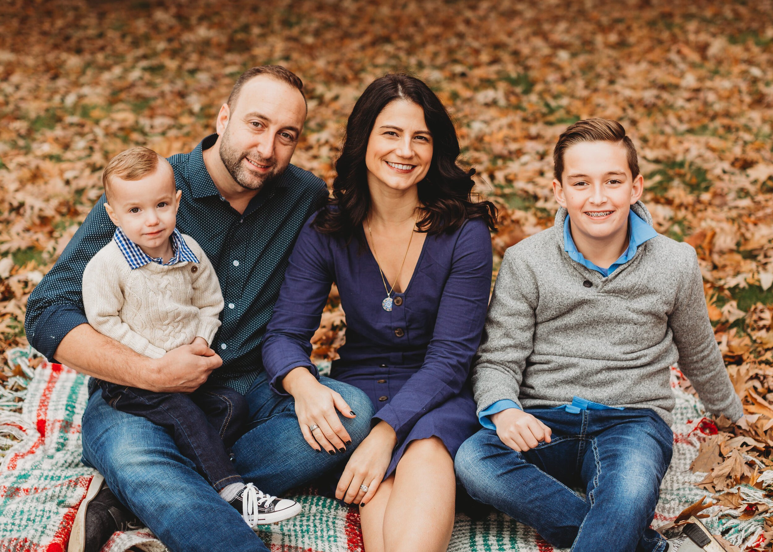 The Clarkes // Lifestyle Family Session, Villa Park, IL