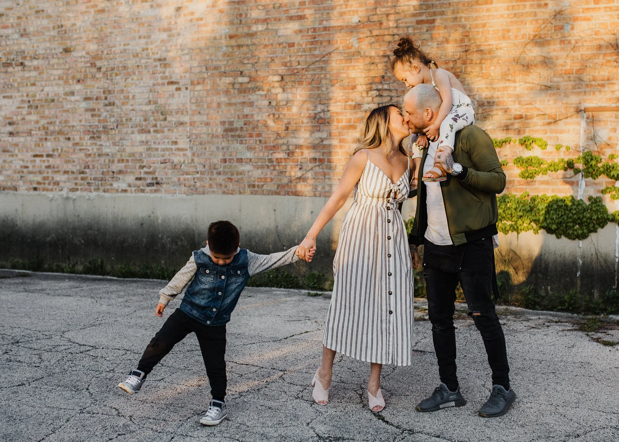 Osiris Photography Urban Family Session New Lenox IL Photographer (64).jpg