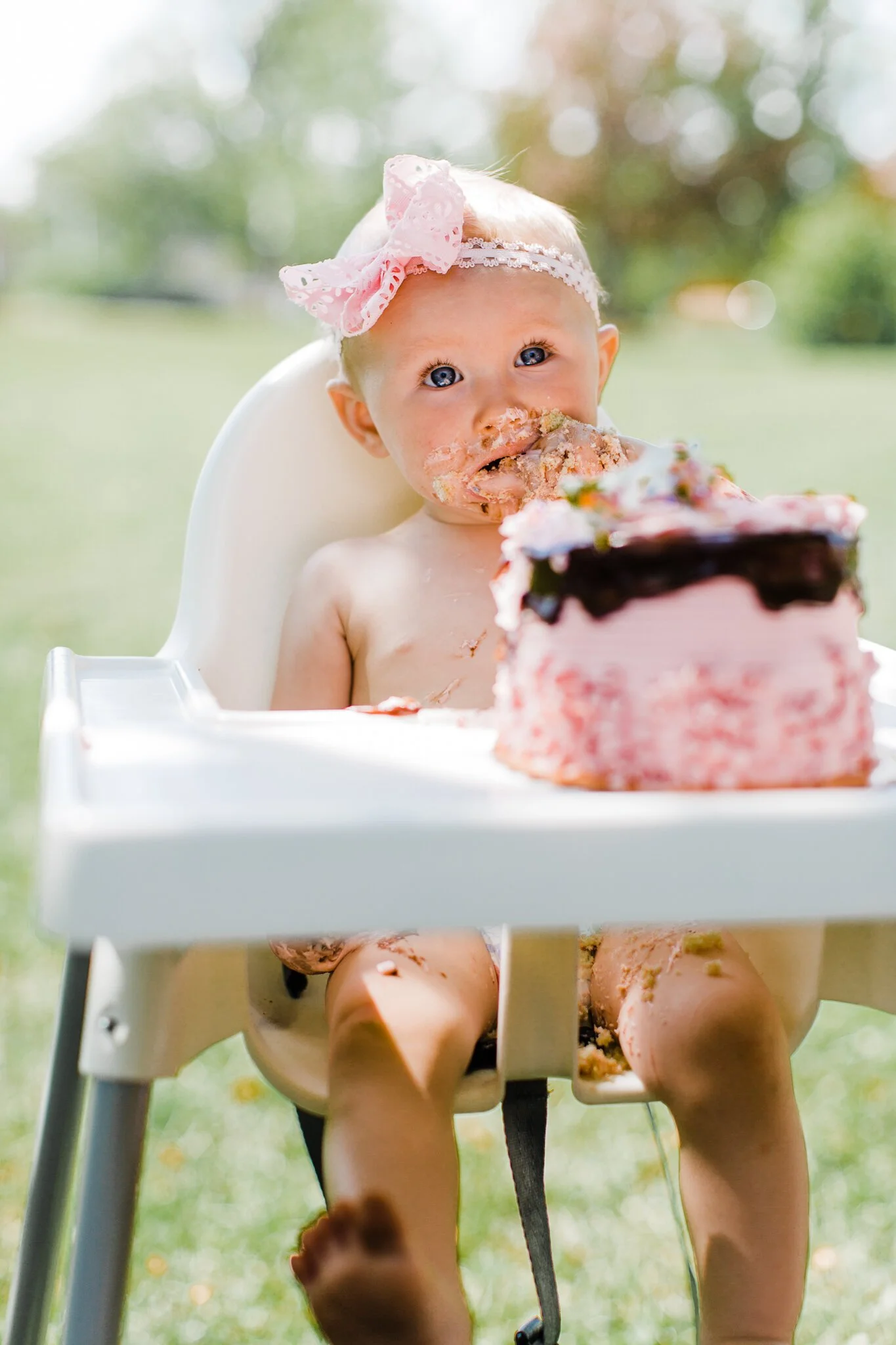 Mackenna Turns One! // Cake Smash Session Elmhurst, IL