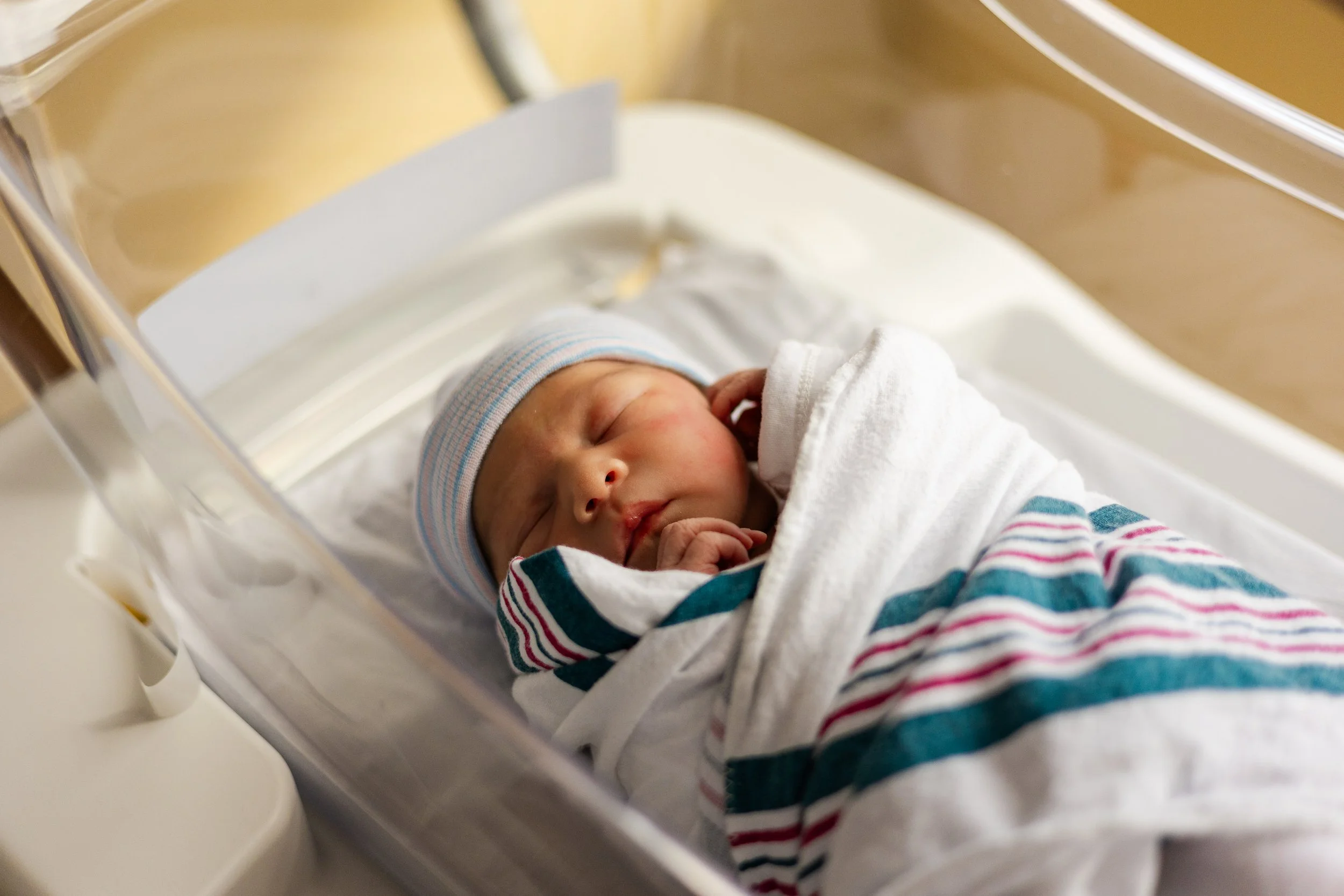 elmhurst-il-newborn-fresh-48-photographer-2.jpg