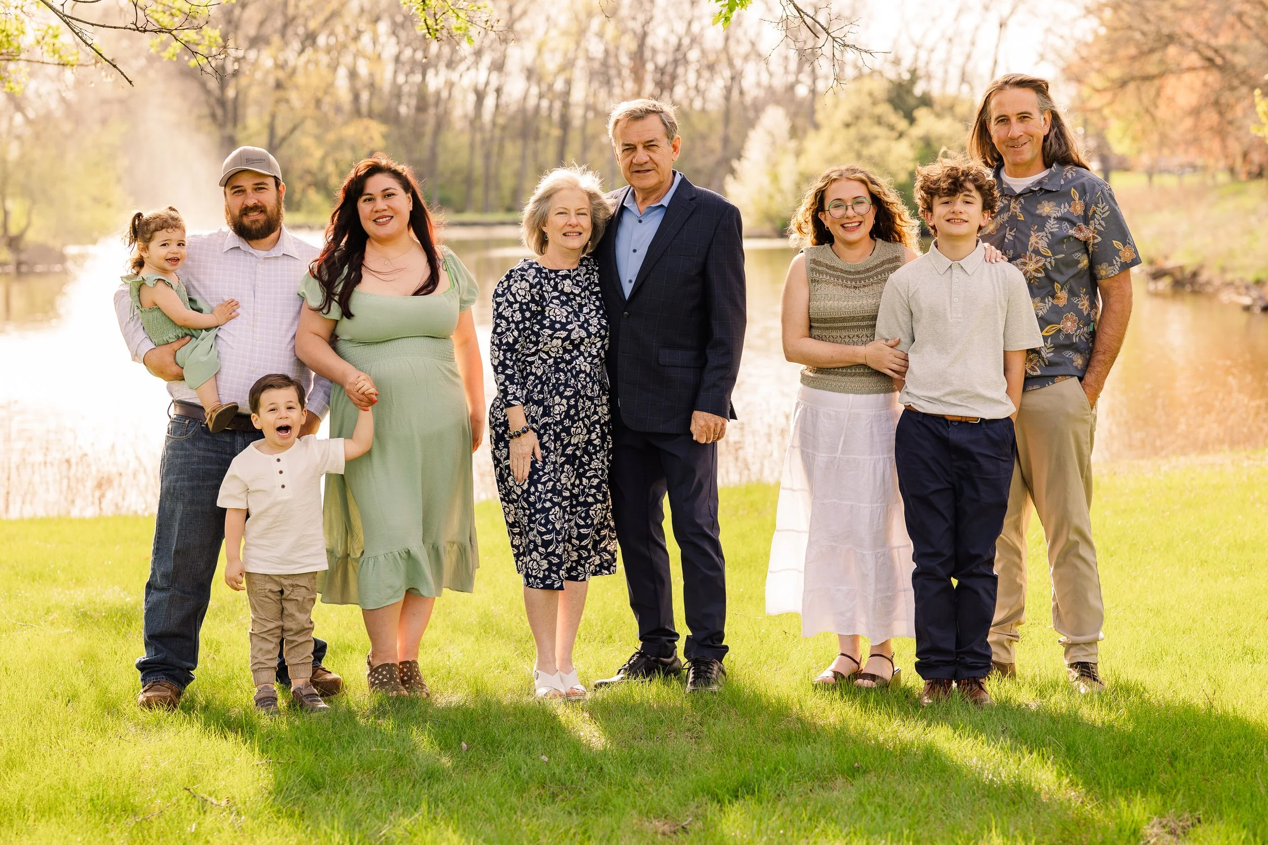 chicago-western-suburbs-generational-family-photographer-outdoor-3.jpg