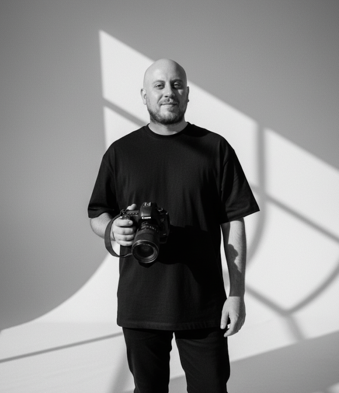 Pola Huarte, filmmaker y corazón en ISLA casa productora