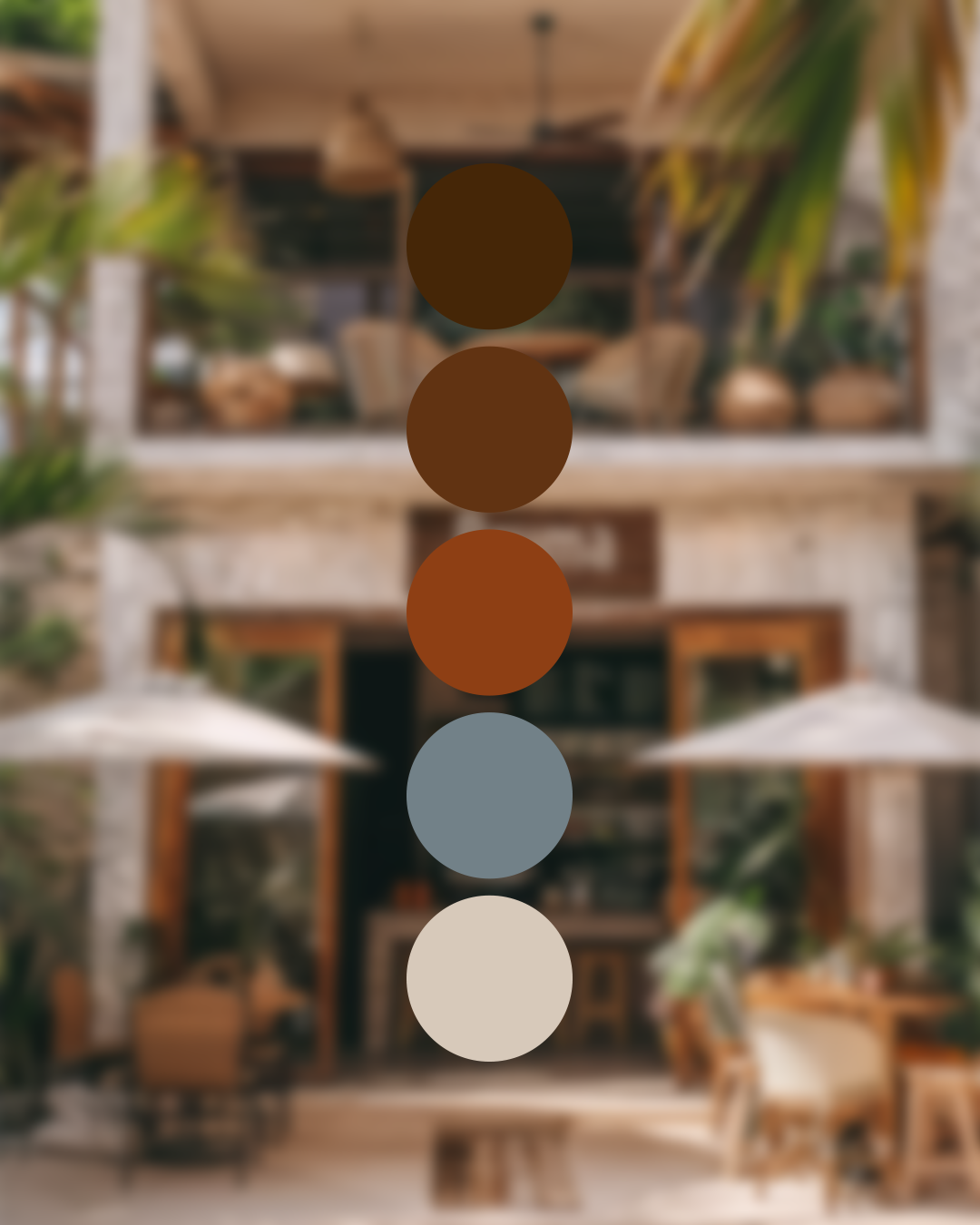 Un fondo difuso que muestra un espacio interior con muebles de madera y plantas, decorado de forma acogedora.