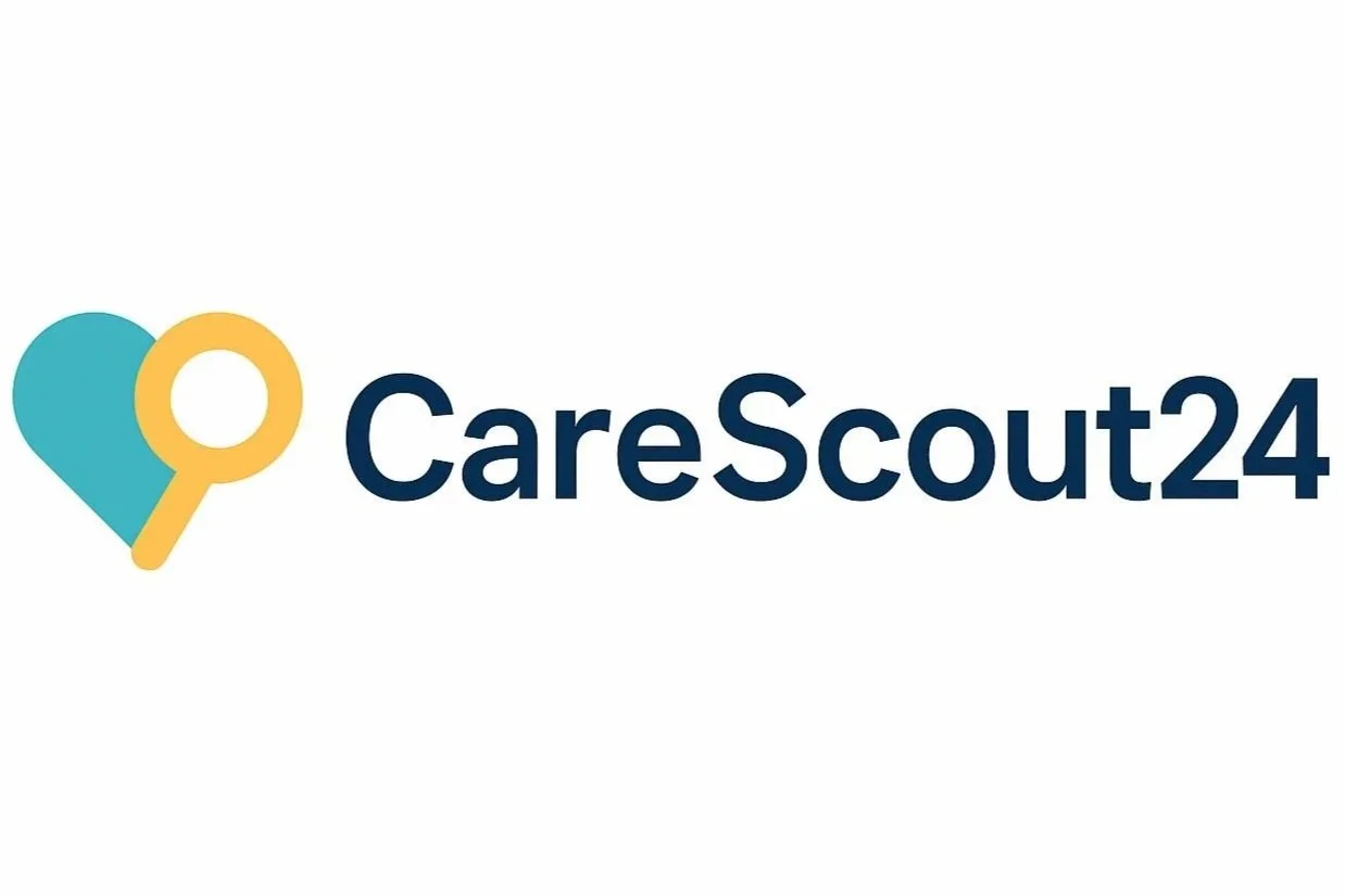 Logo von CareScout24, bestehend aus einem blauen Standortpfeil mit gelbem Lupe-Symbol und dem Text CareScout24 in dunklem Blau