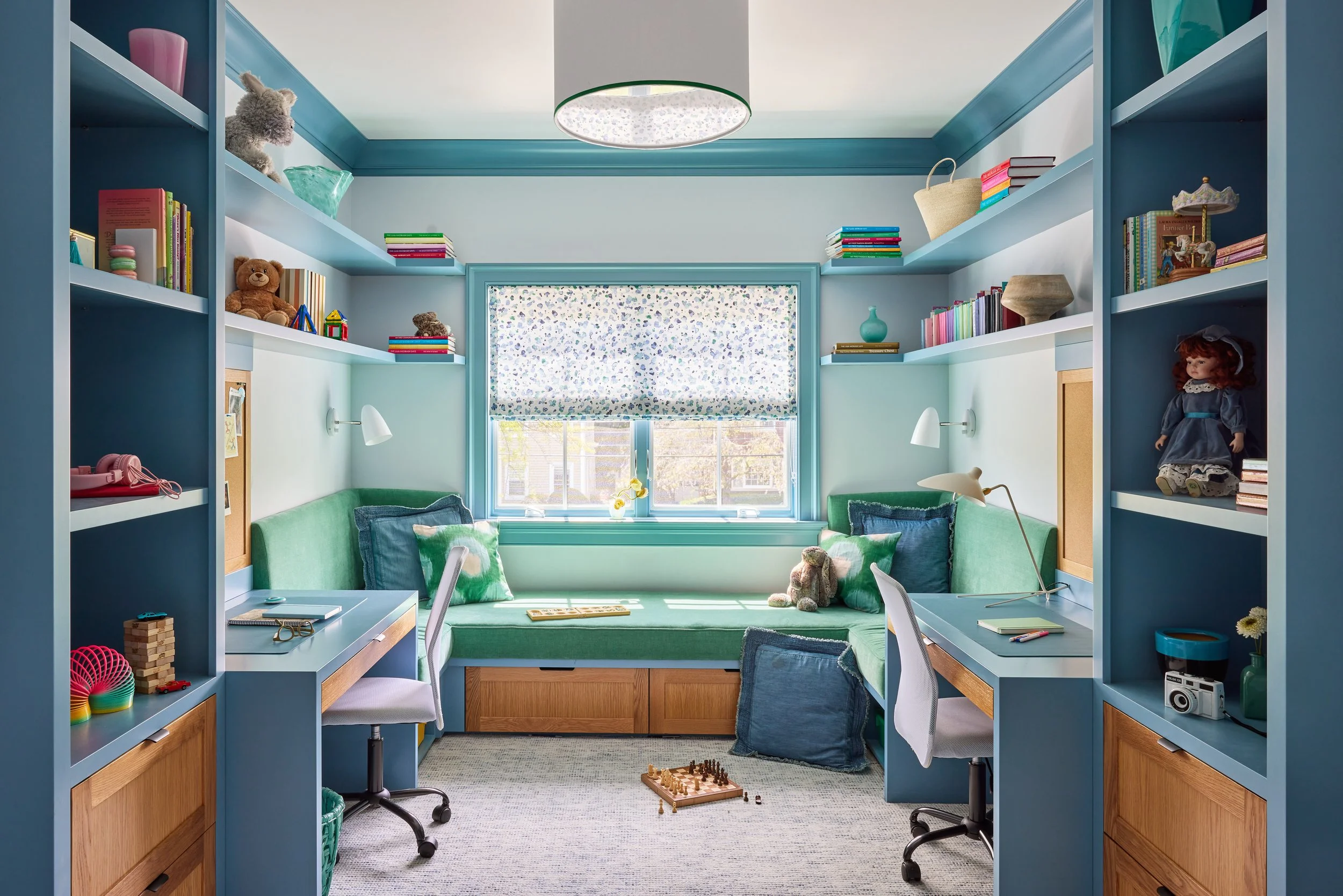 kids lounge 1.jpg