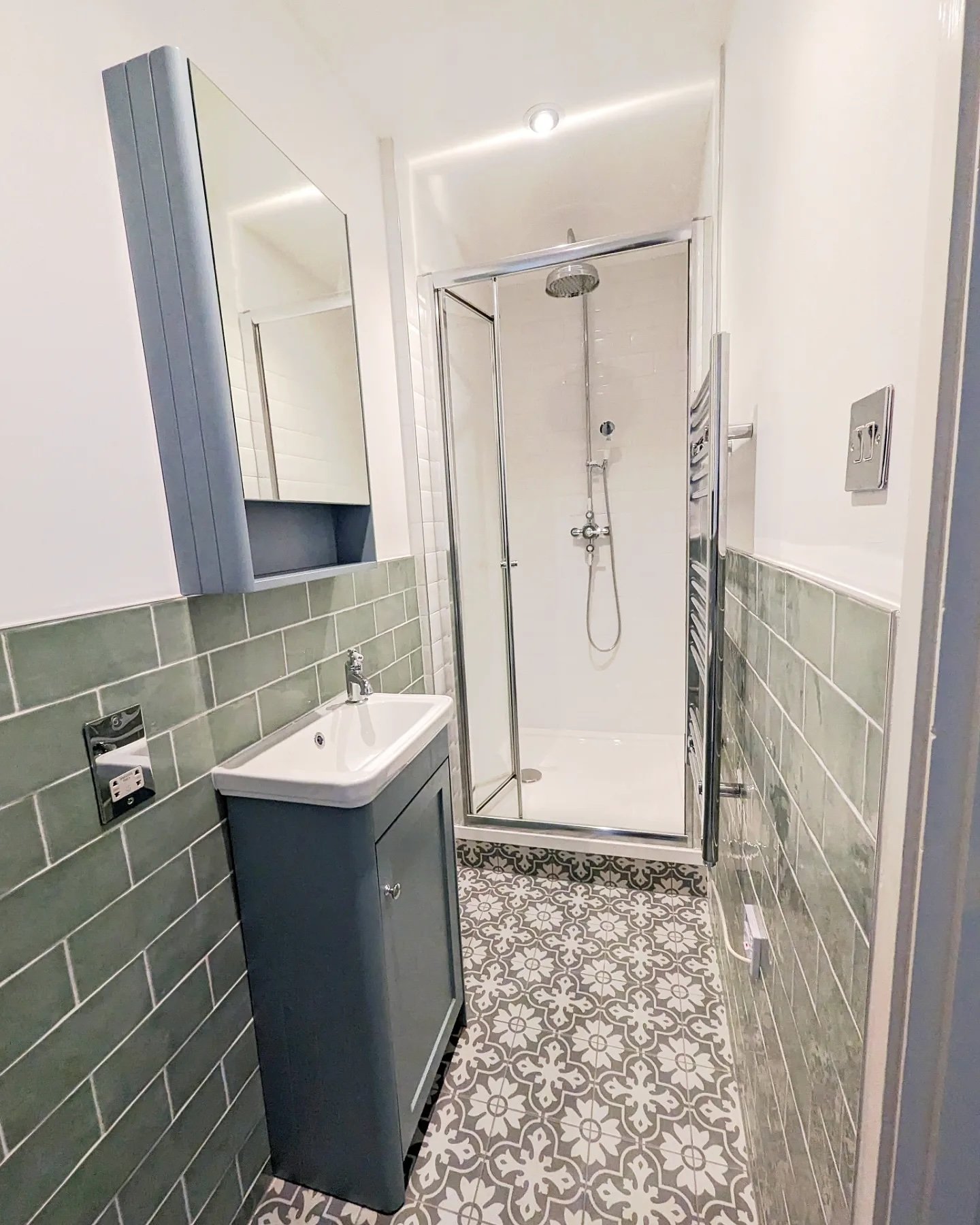 BATHROOM INSTALLATION