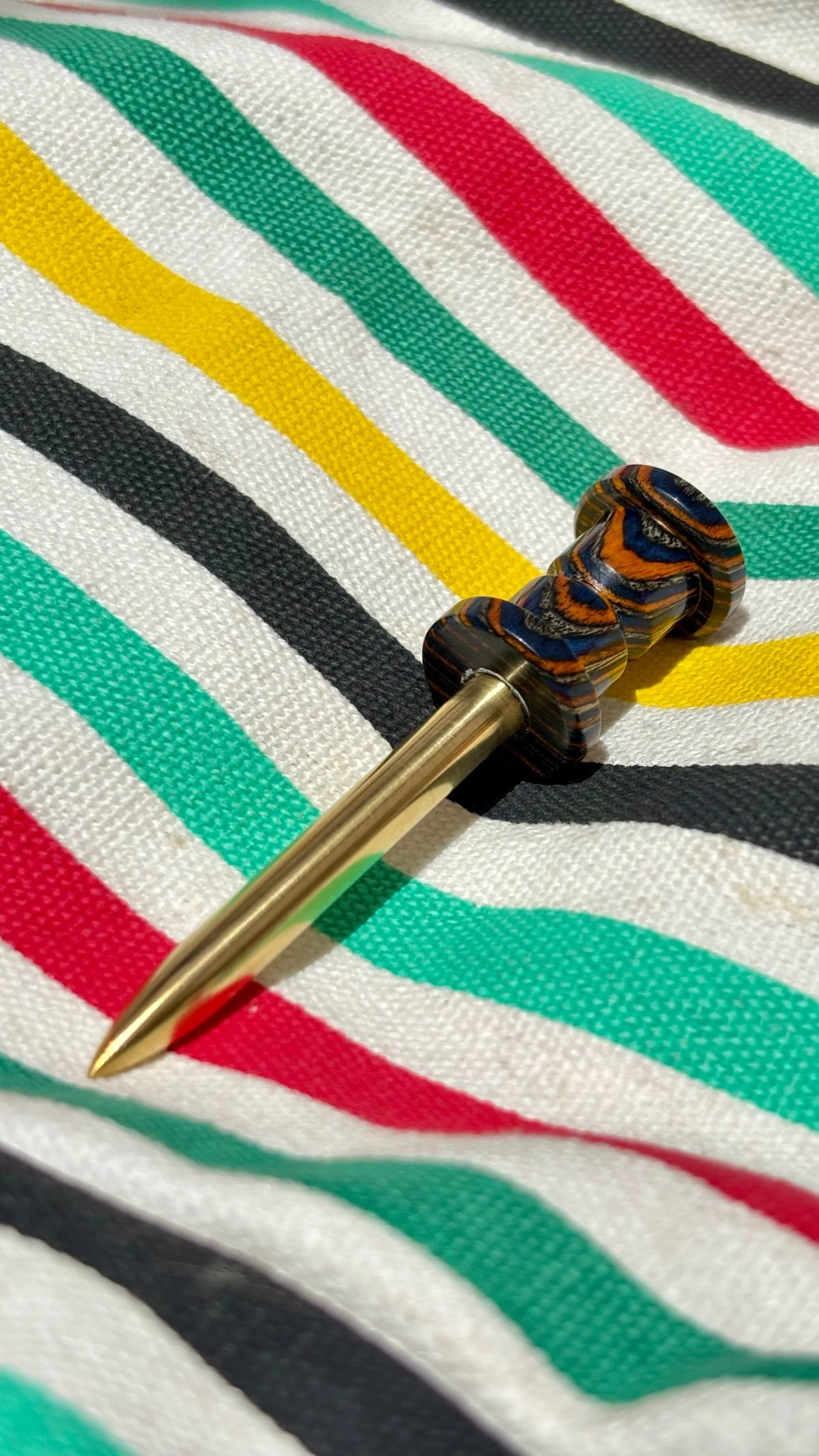 ForeBonesMFG Bead Divot tool allows for easy fixes to ball marks around the golf green