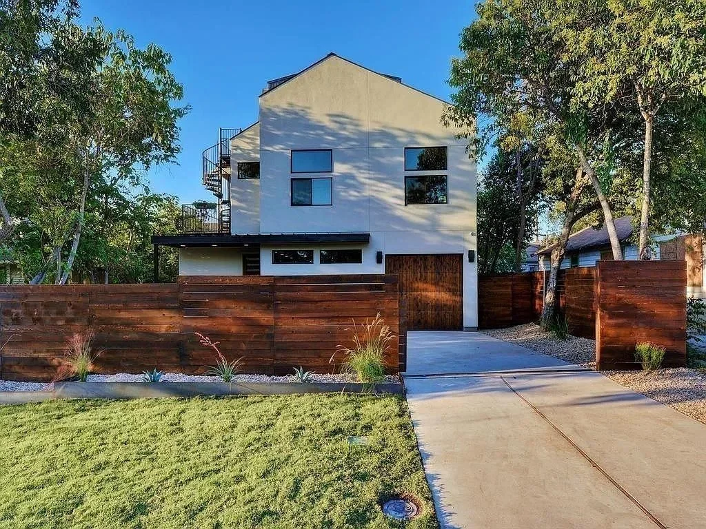 East 13th St, Austin, TX