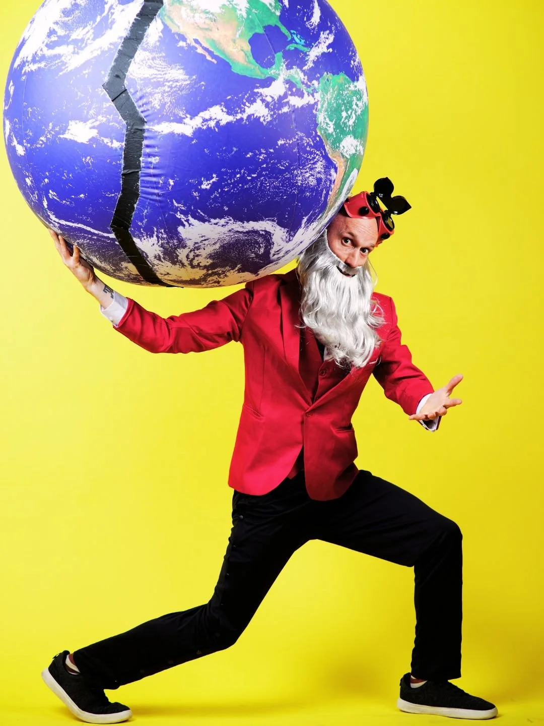 BROKEN PLANET SHOW Comes to NYC with Blue Man Group Veteran Callum Grant